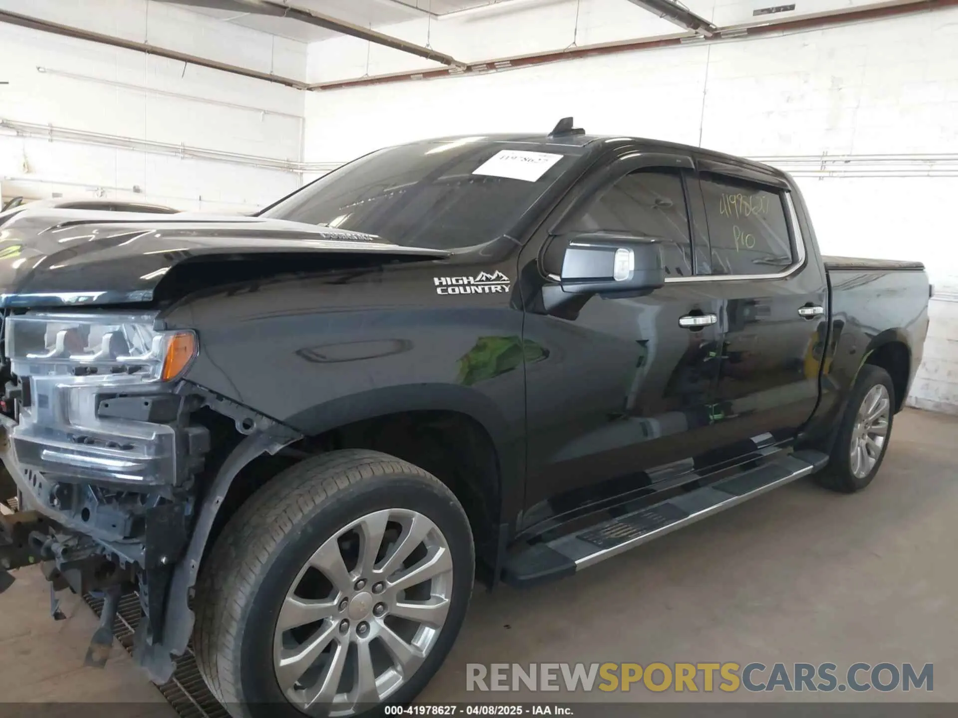 14 fotografías del automóvil dañado 1GCUYHET2MZ152925 CHEVROLET SILVERADO 1500 2021