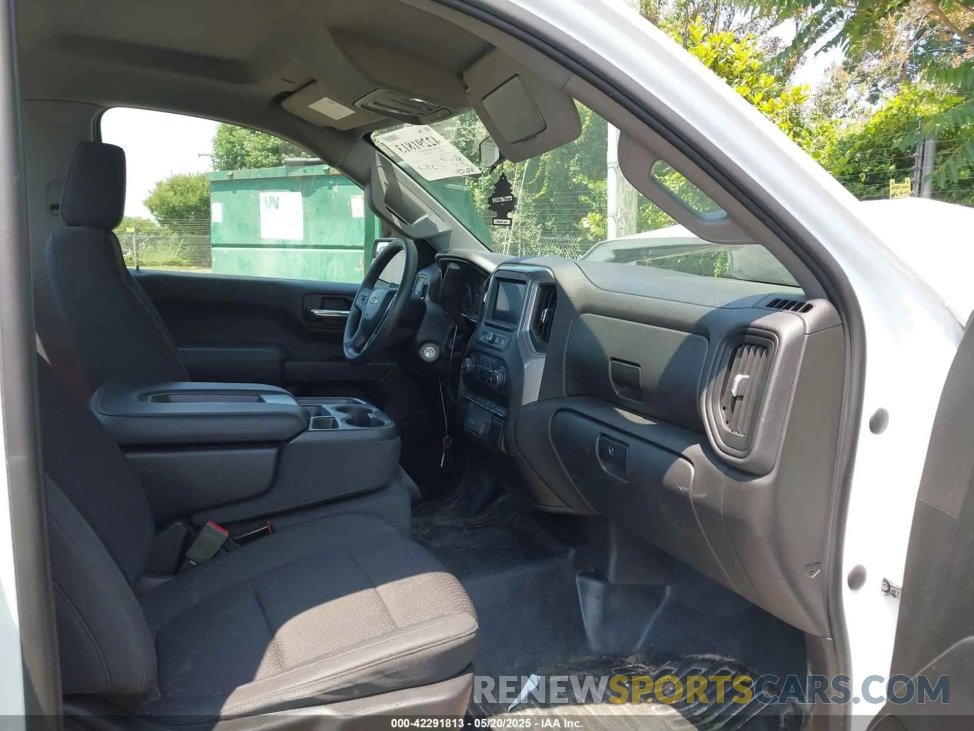 5 fotografías del automóvil dañado 3GCNWAEF6MG314289 CHEVROLET SILVERADO 1500 2021