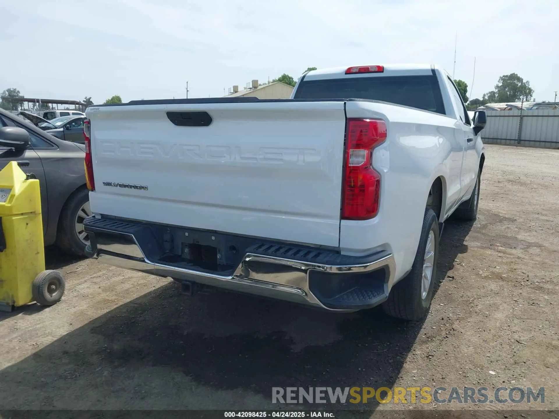 4 fotografías del automóvil dañado 3GCNWAEF8MG483830 CHEVROLET SILVERADO 1500 2021