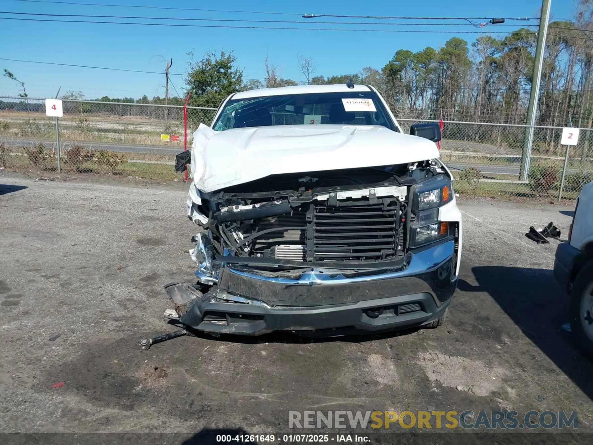 12 fotografías del automóvil dañado 3GCNYAEK5MG393641 CHEVROLET SILVERADO 1500 2021