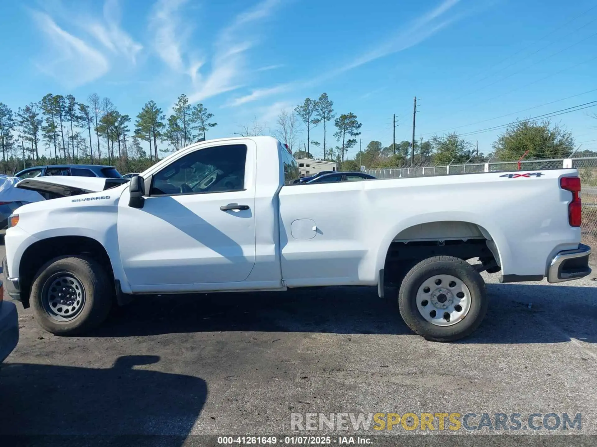 14 fotografías del automóvil dañado 3GCNYAEK5MG393641 CHEVROLET SILVERADO 1500 2021