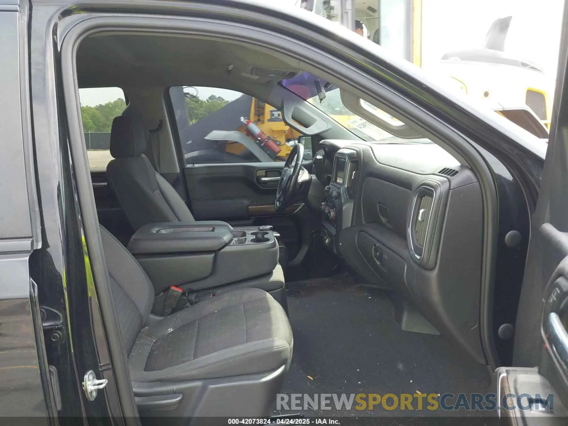 5 fotografías del automóvil dañado 3GCPWCED3MG343252 CHEVROLET SILVERADO 1500 2021