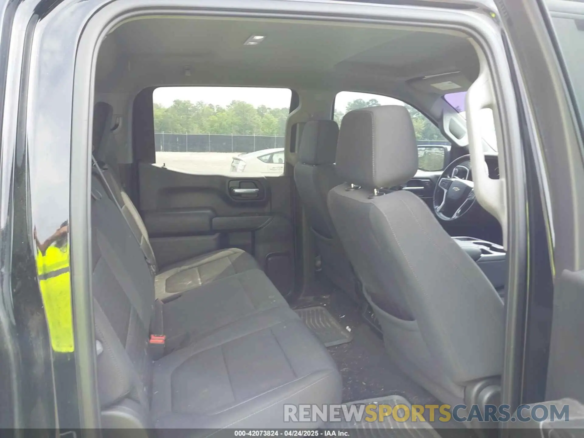 8 fotografías del automóvil dañado 3GCPWCED3MG343252 CHEVROLET SILVERADO 1500 2021