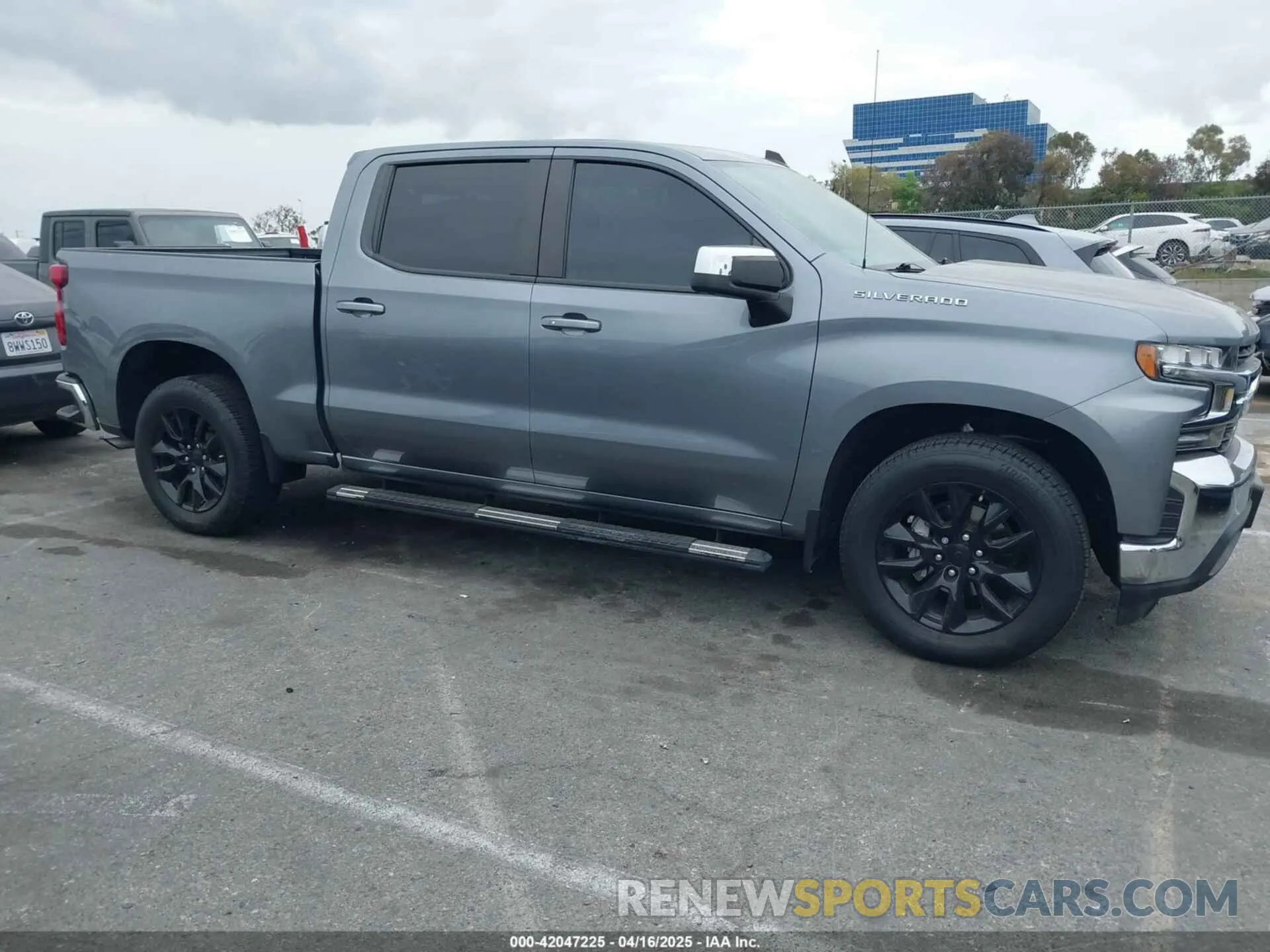 12 fotografías del automóvil dañado 3GCPWCED8MG227304 CHEVROLET SILVERADO 1500 2021