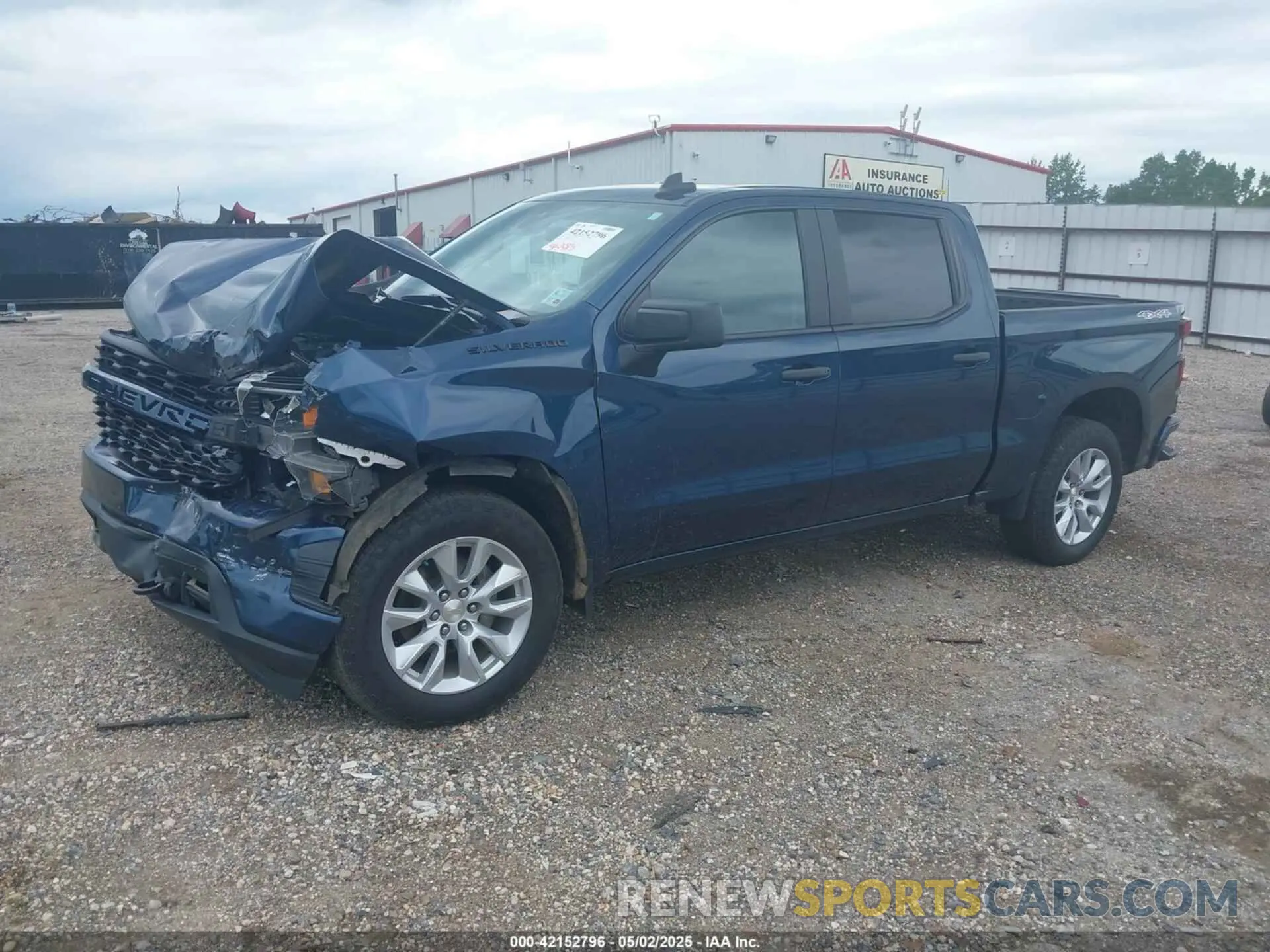 2 fotografías del automóvil dañado 3GCPYBEK8MG424346 CHEVROLET SILVERADO 1500 2021