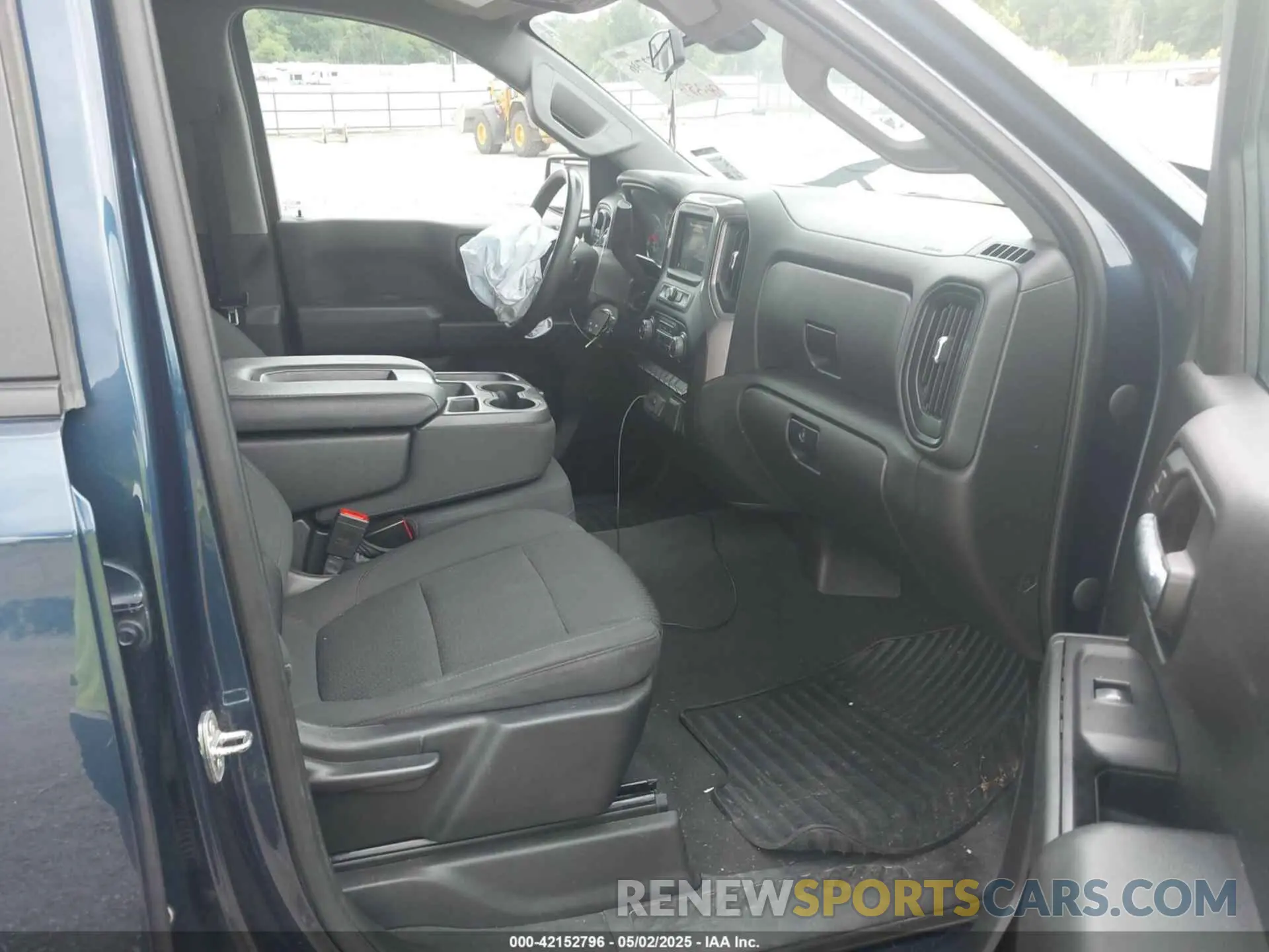 5 fotografías del automóvil dañado 3GCPYBEK8MG424346 CHEVROLET SILVERADO 1500 2021