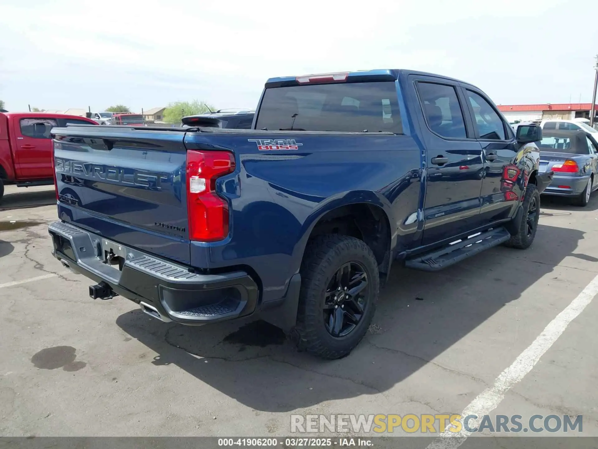 4 fotografías del automóvil dañado 3GCPYCEF0MG137222 CHEVROLET SILVERADO 1500 2021