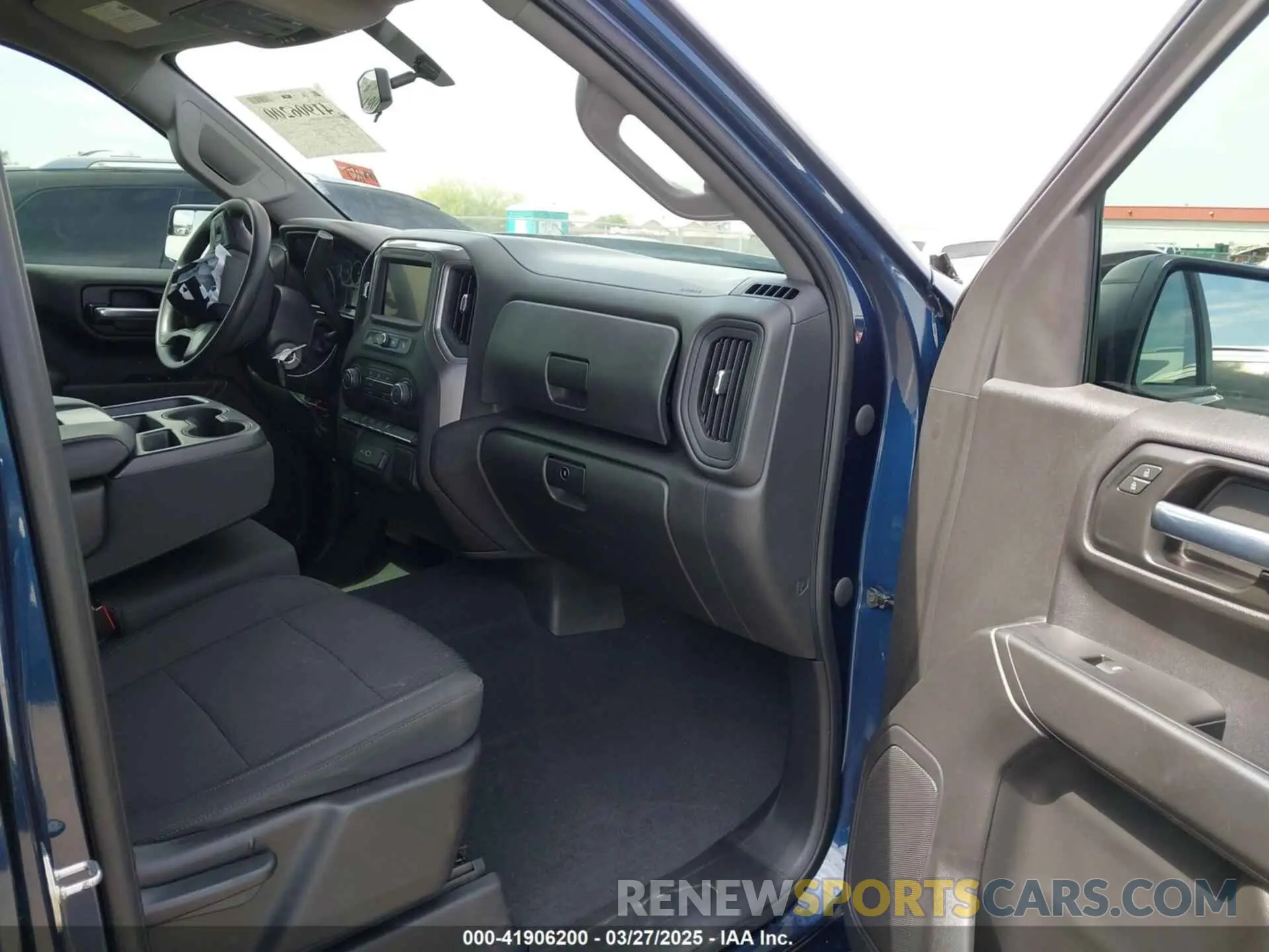 5 fotografías del automóvil dañado 3GCPYCEF0MG137222 CHEVROLET SILVERADO 1500 2021