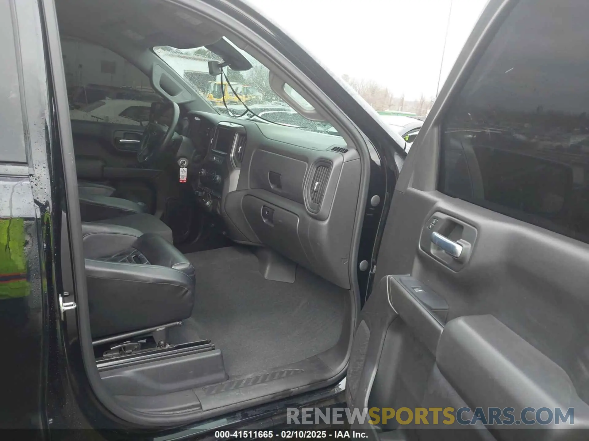 5 fotografías del automóvil dañado 3GCPYCEF8MG344926 CHEVROLET SILVERADO 1500 2021