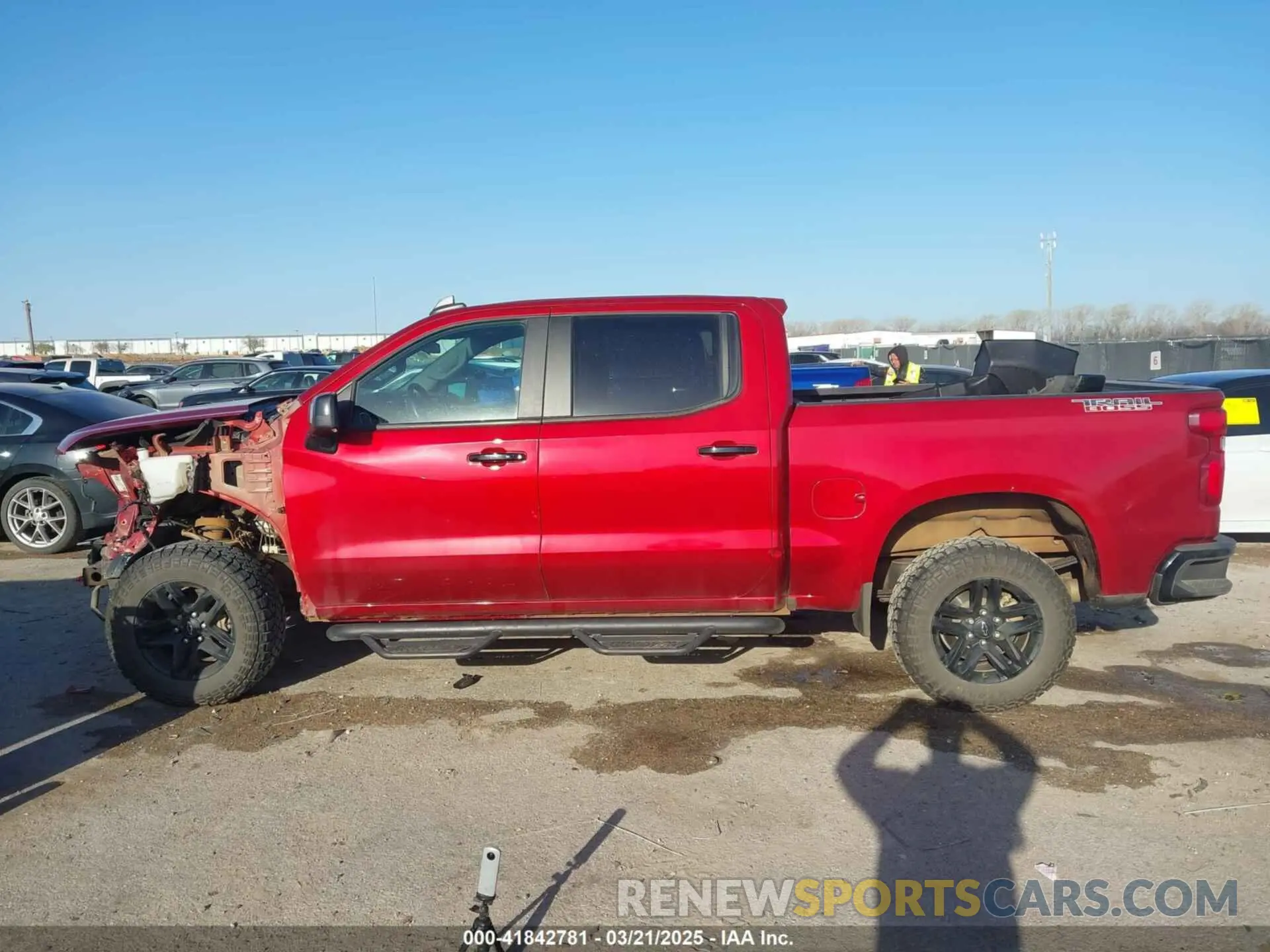 14 fotografías del automóvil dañado 3GCPYFEL0MG154044 CHEVROLET SILVERADO 1500 2021