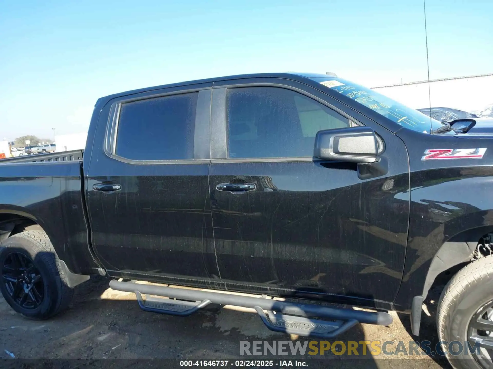 13 fotografías del automóvil dañado 3GCPYFEL2MG372535 CHEVROLET SILVERADO 1500 2021