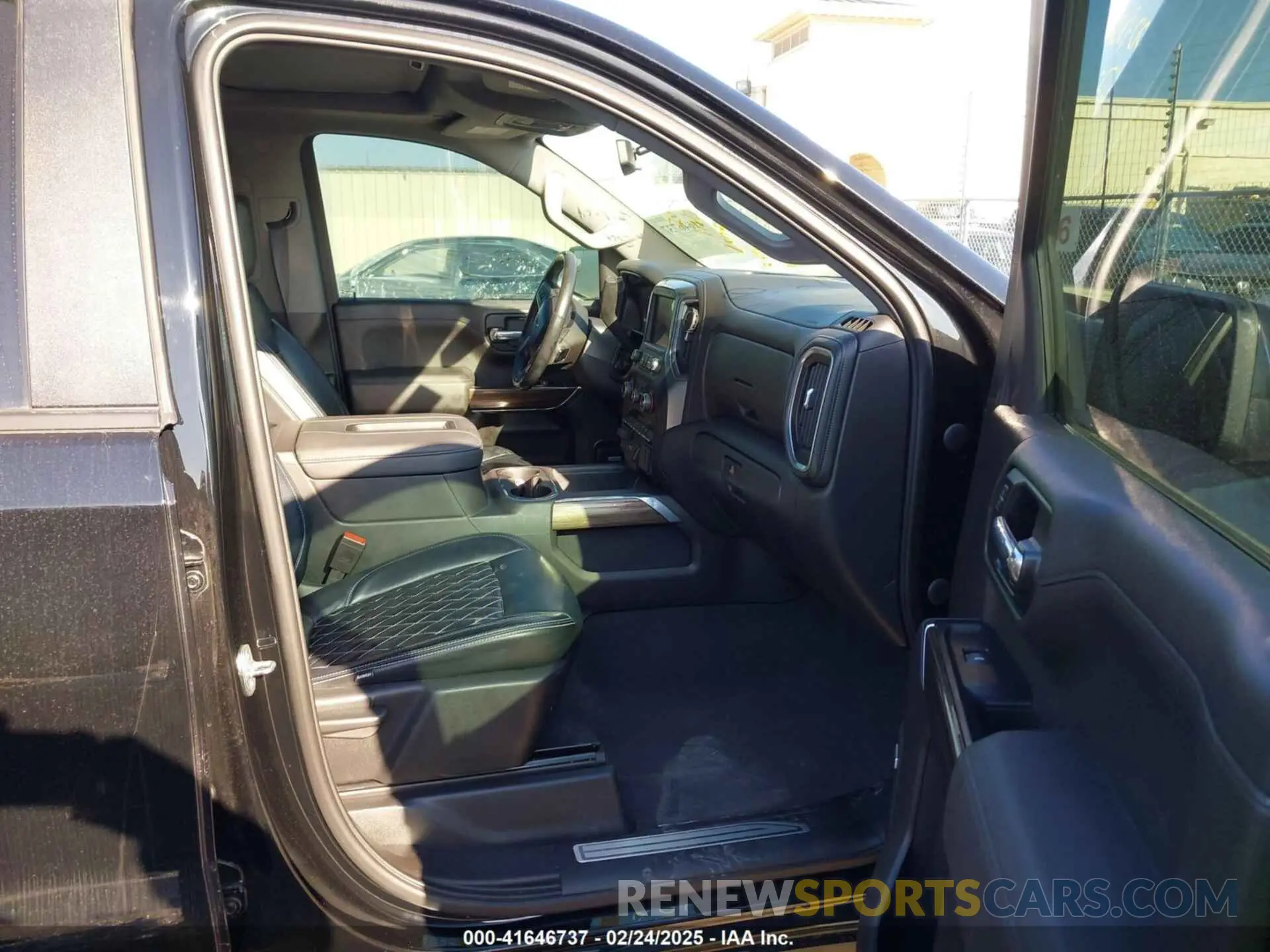 5 fotografías del automóvil dañado 3GCPYFEL2MG372535 CHEVROLET SILVERADO 1500 2021