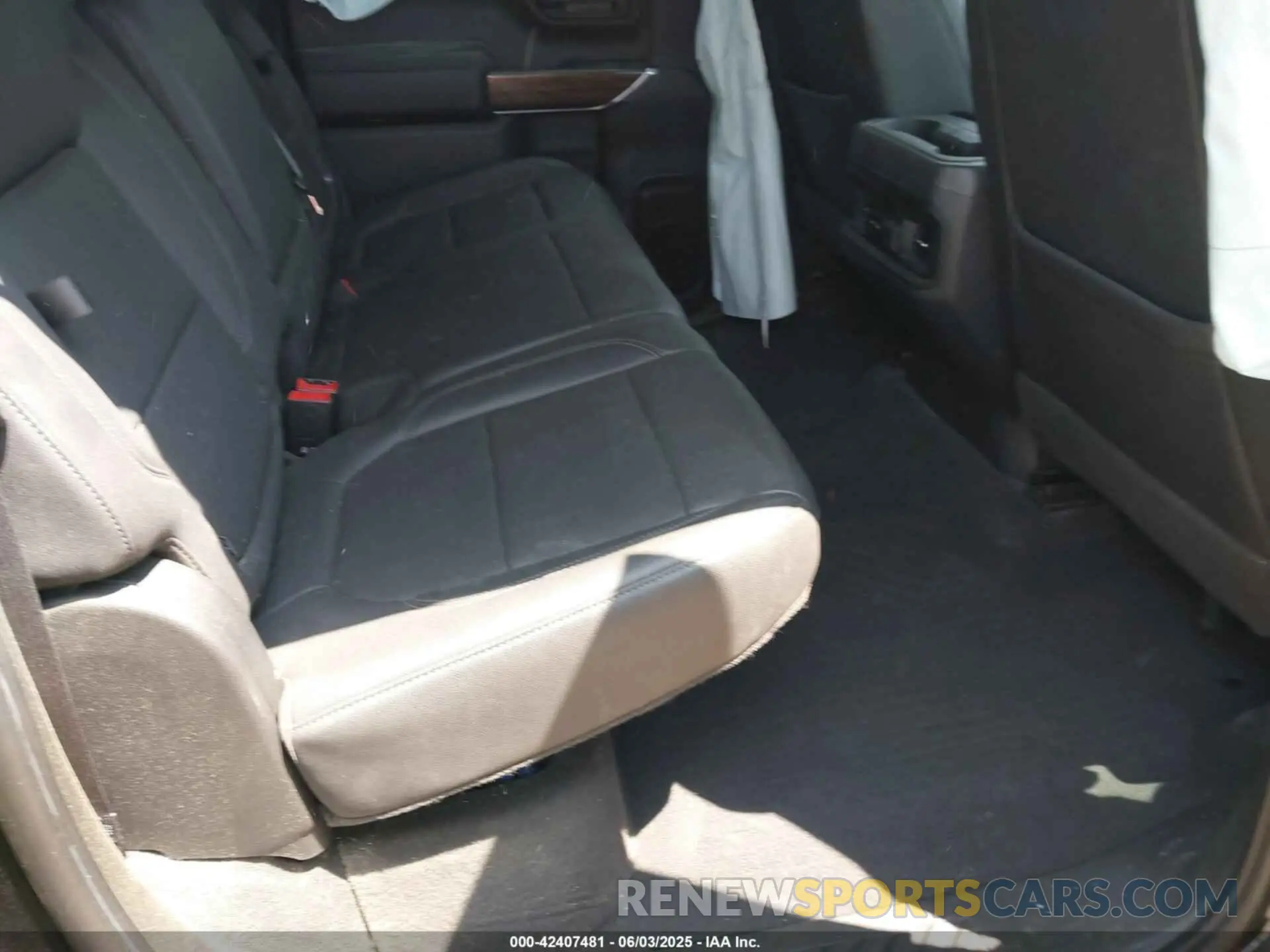 8 fotografías del automóvil dañado 3GCPYFEL3MG275506 CHEVROLET SILVERADO 1500 2021