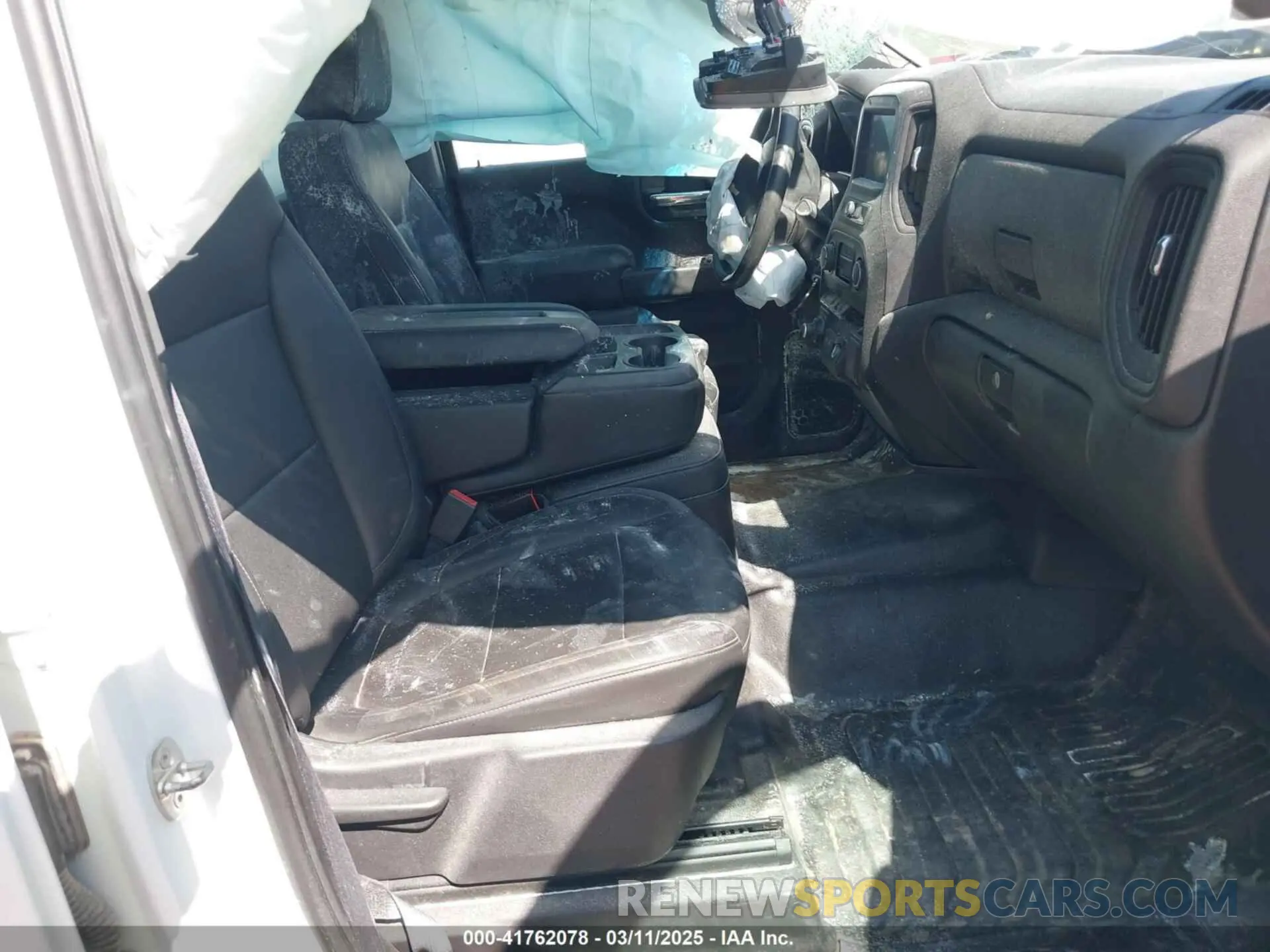 5 fotografías del automóvil dañado 3GCUYAEF0MG104602 CHEVROLET SILVERADO 1500 2021