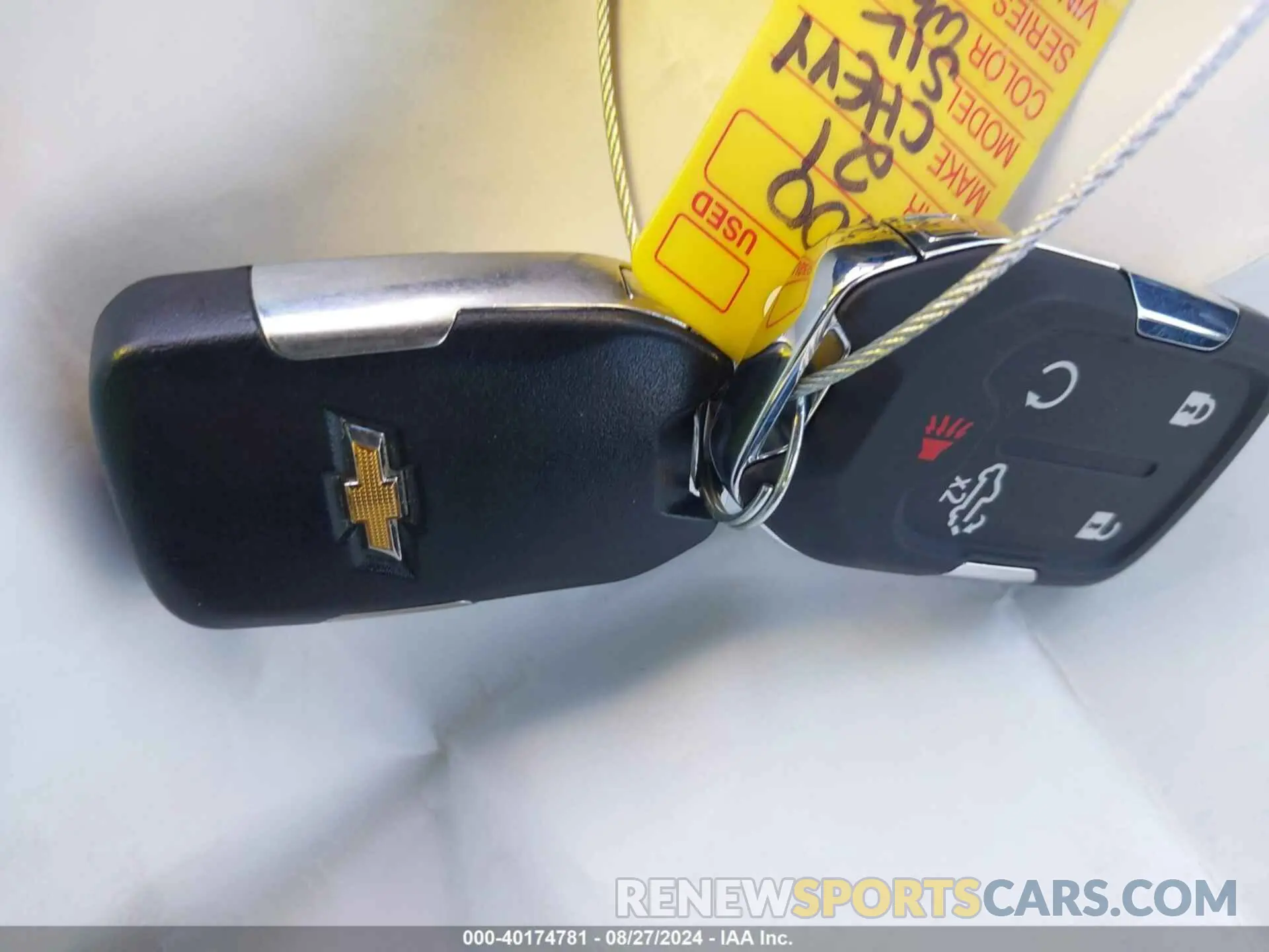 11 fotografías del automóvil dañado 3GCUYDED0MG380519 CHEVROLET SILVERADO 1500 2021