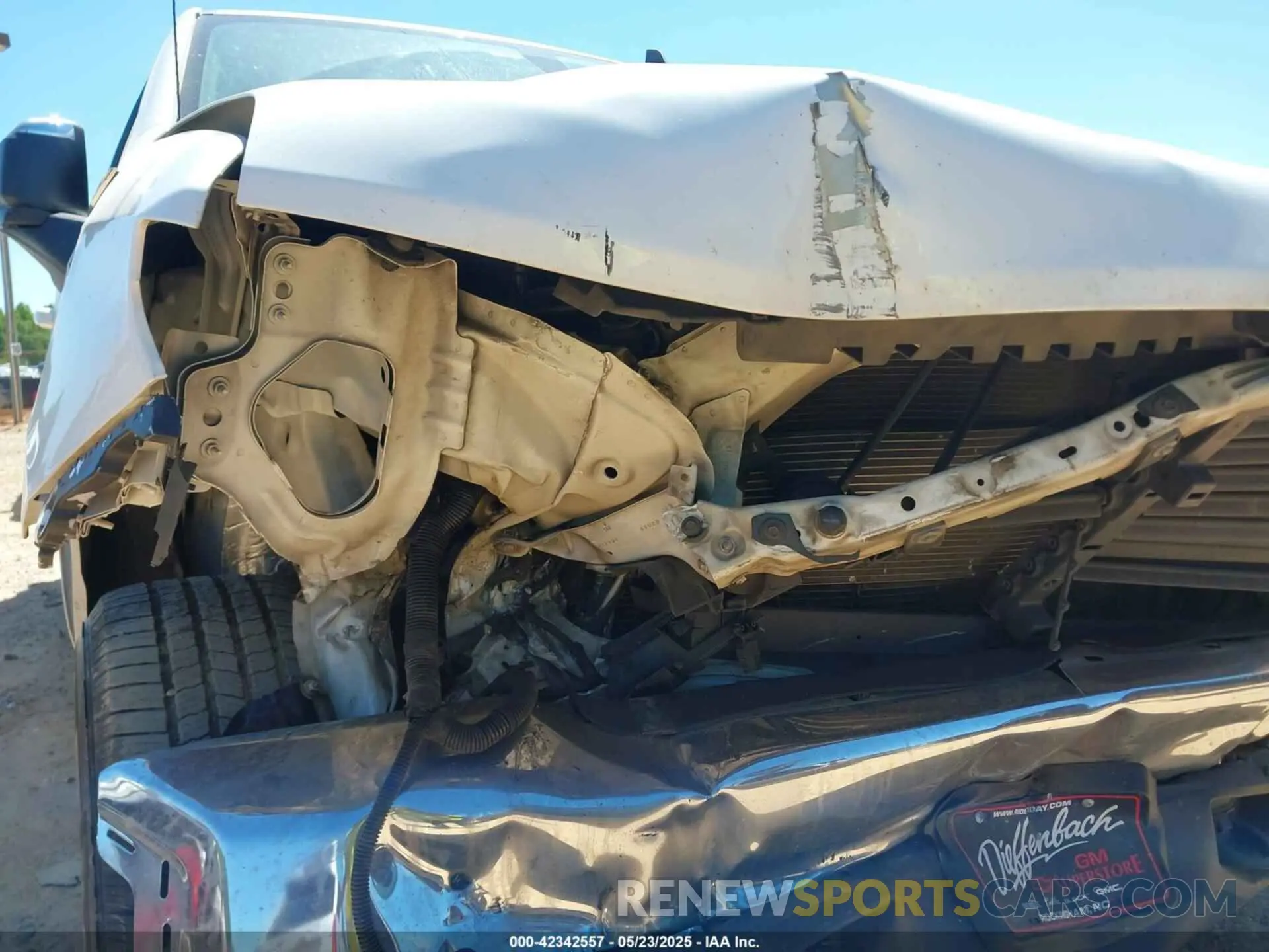 17 fotografías del automóvil dañado 3GCUYDED2MG226930 CHEVROLET SILVERADO 1500 2021