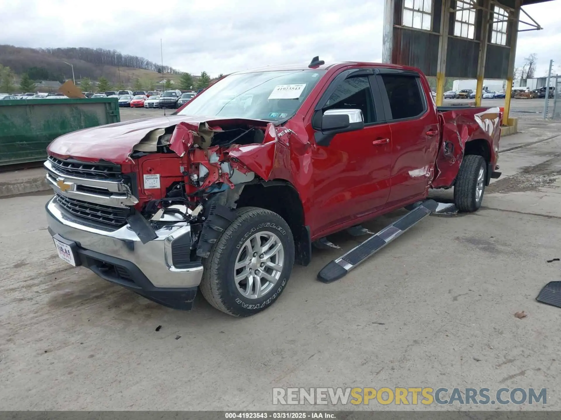 2 fotografías del automóvil dañado 3GCUYDED8MG222154 CHEVROLET SILVERADO 1500 2021