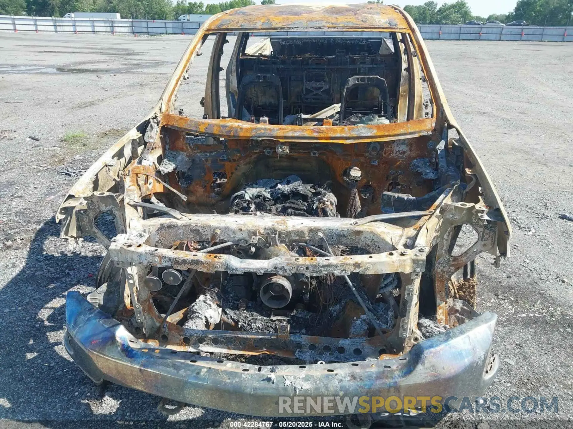 6 fotografías del automóvil dañado 3GCUYDED9MG172722 CHEVROLET SILVERADO 1500 2021