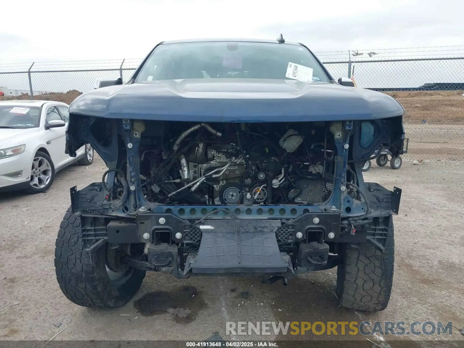 12 fotografías del automóvil dañado 3GCUYDET9MG190077 CHEVROLET SILVERADO 1500 2021