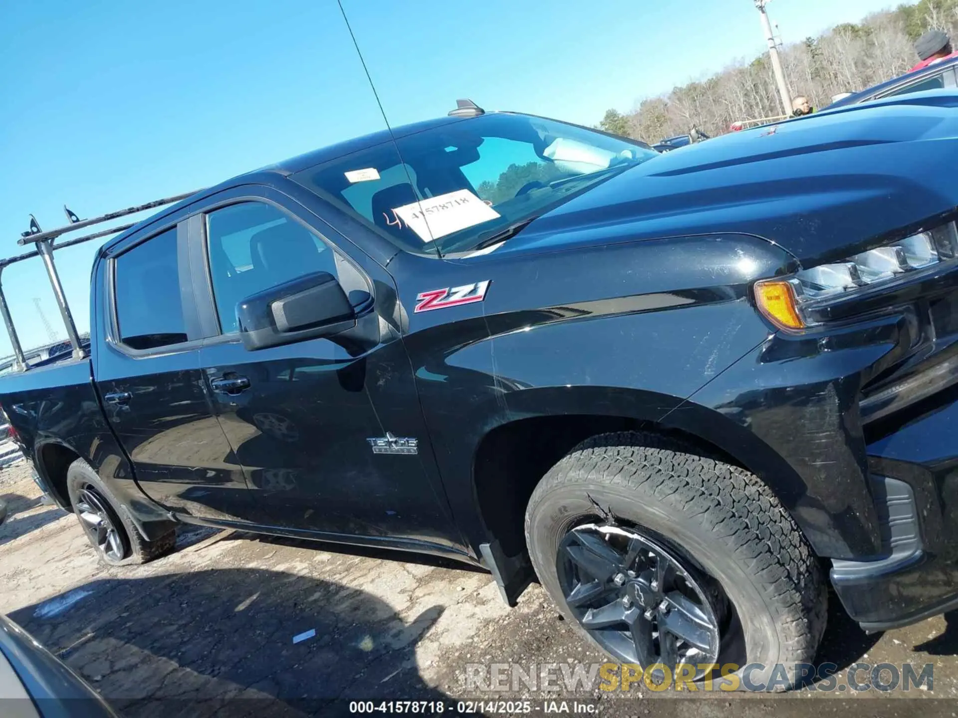 13 fotografías del automóvil dañado 3GCUYEED0MG336607 CHEVROLET SILVERADO 1500 2021