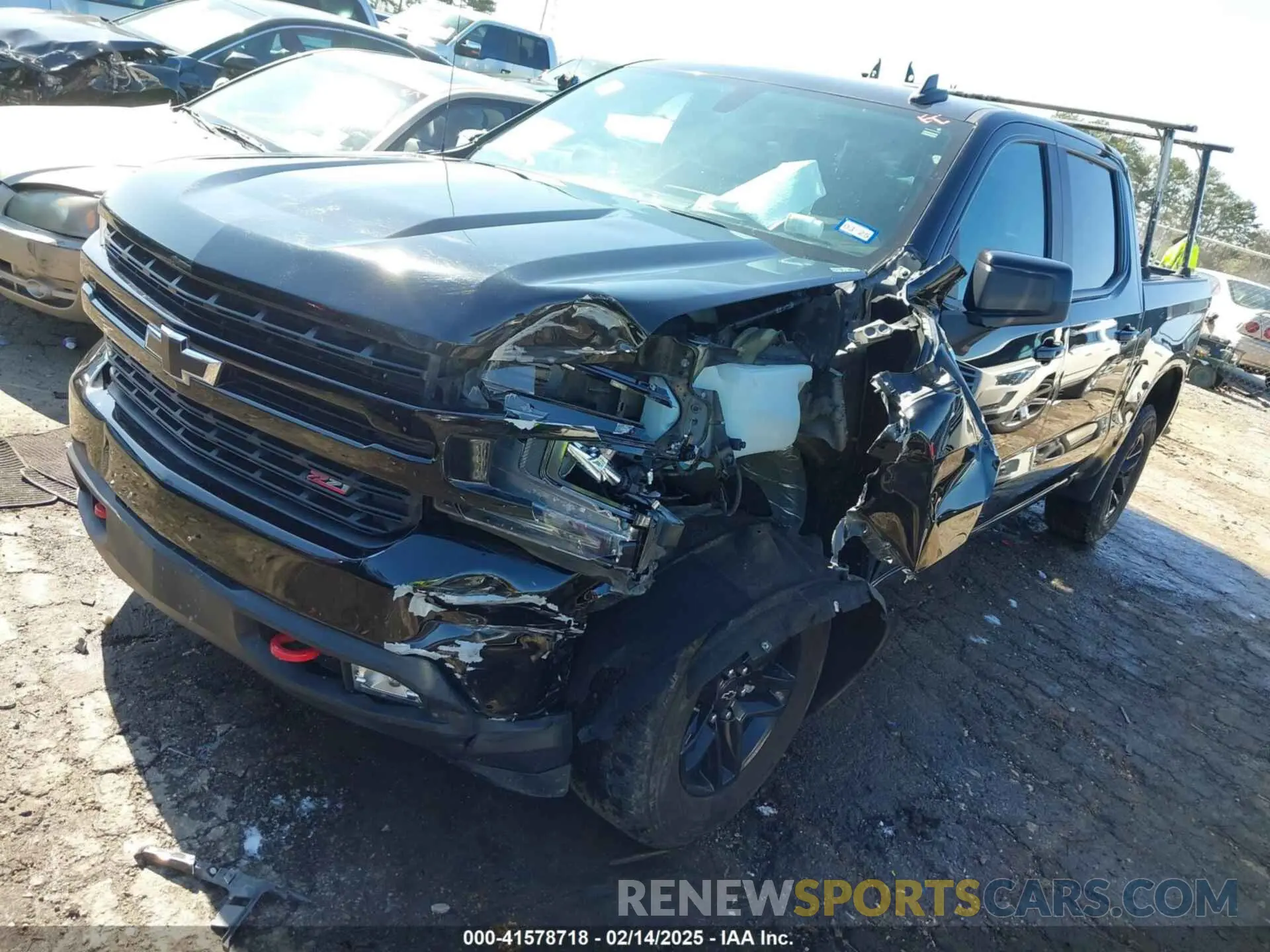 2 fotografías del automóvil dañado 3GCUYEED0MG336607 CHEVROLET SILVERADO 1500 2021