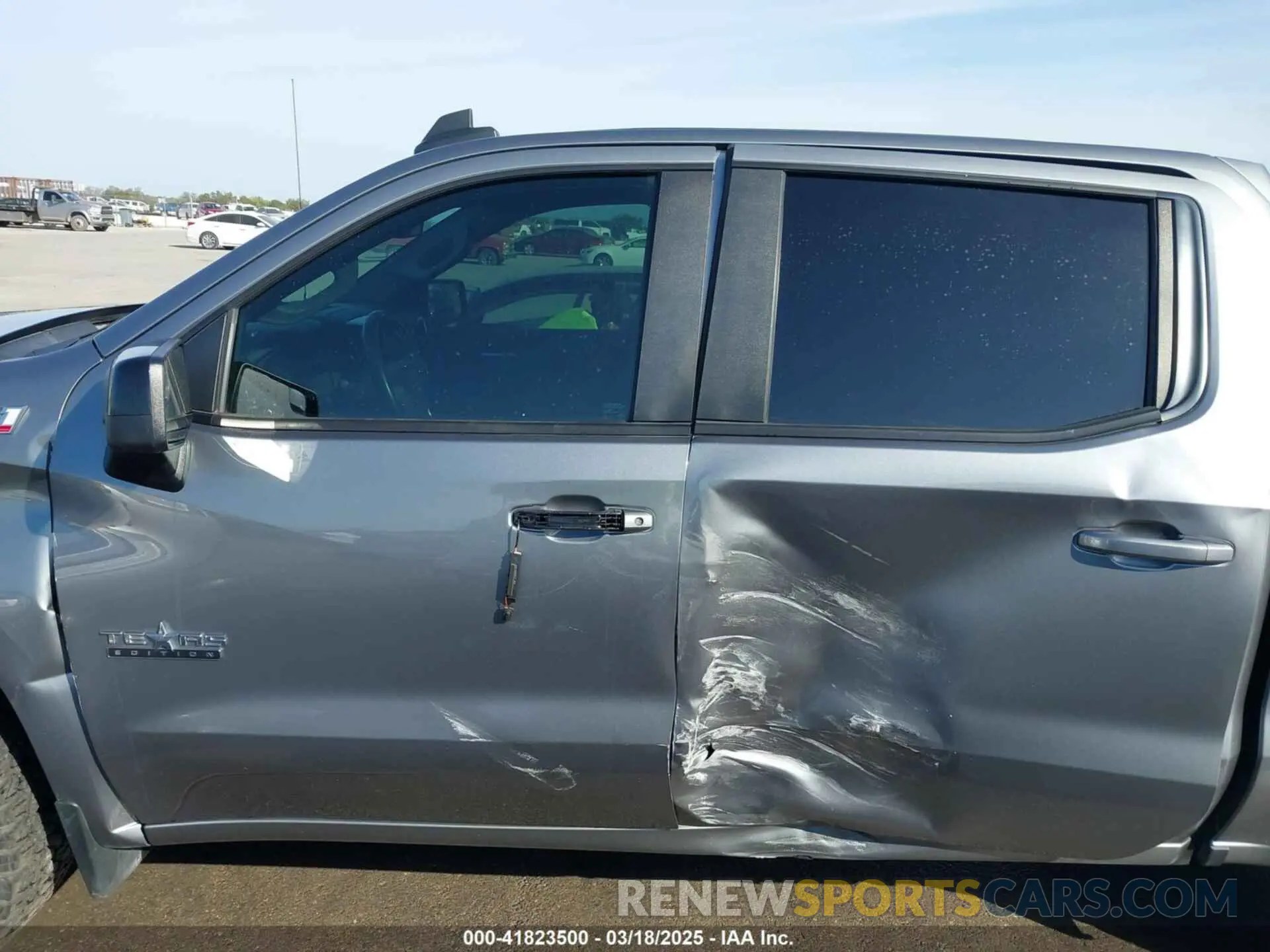 14 fotografías del automóvil dañado 3GCUYEED1MG310291 CHEVROLET SILVERADO 1500 2021