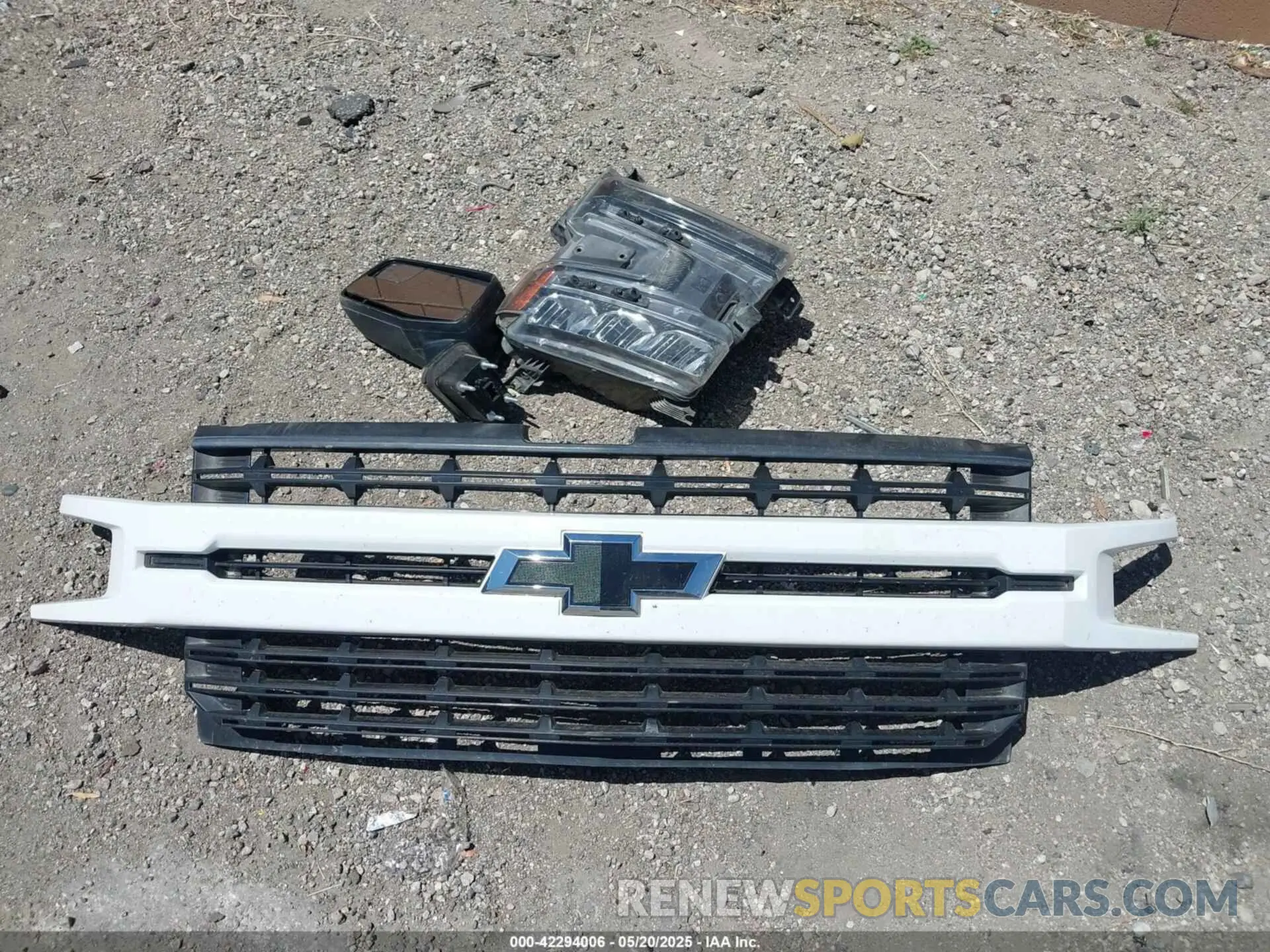 20 fotografías del automóvil dañado 3GCUYEED2MG182658 CHEVROLET SILVERADO 1500 2021