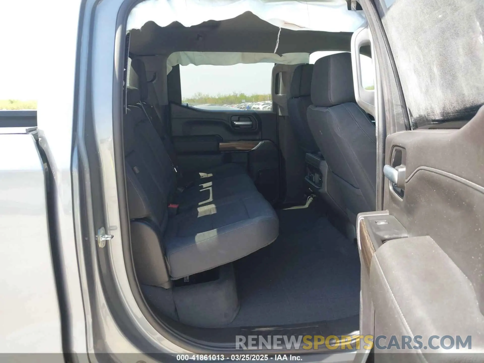 8 fotografías del automóvil dañado 3GCUYEED4MG350199 CHEVROLET SILVERADO 1500 2021