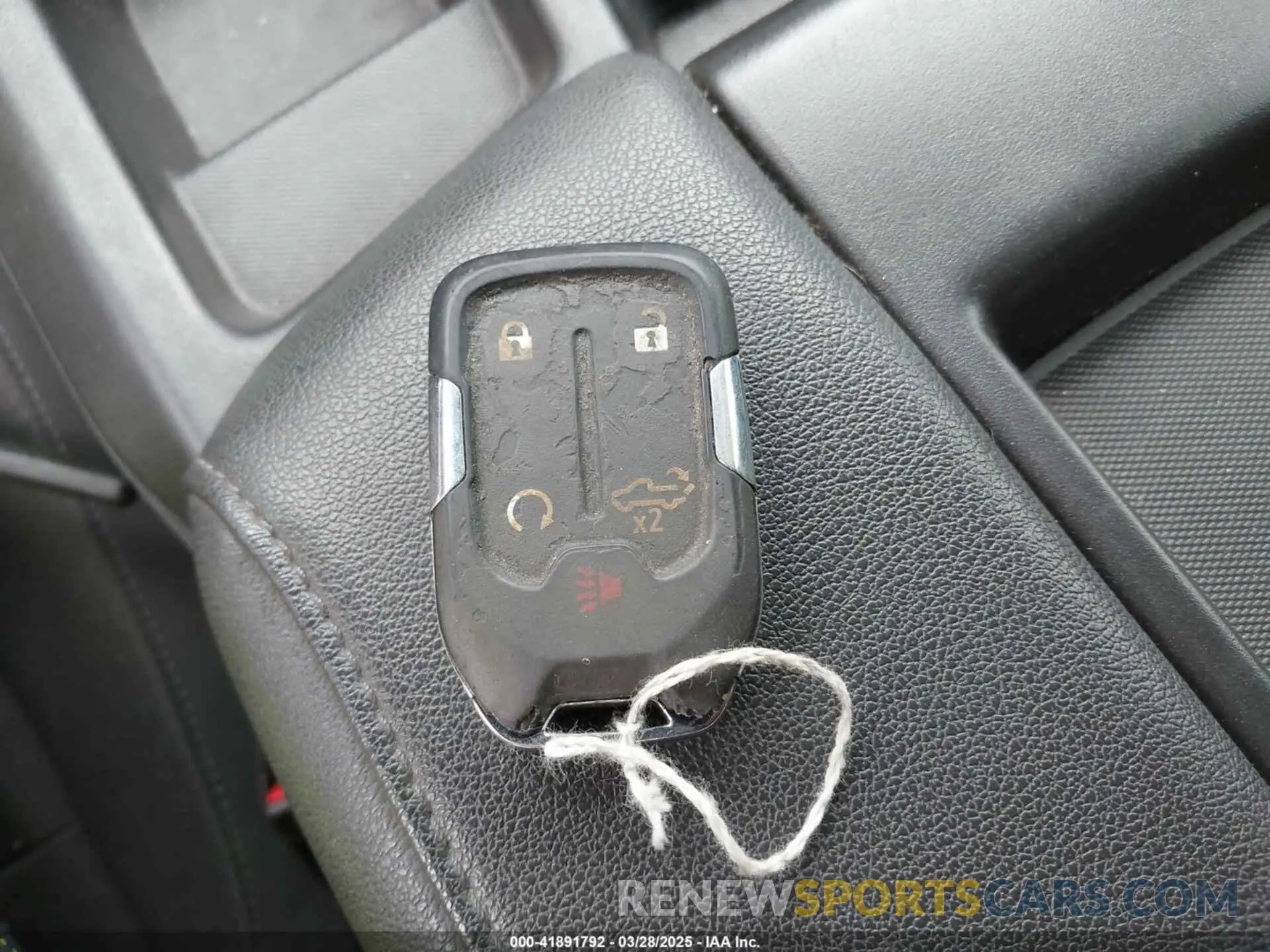 11 fotografías del automóvil dañado 3GCUYEED5MG187904 CHEVROLET SILVERADO 1500 2021