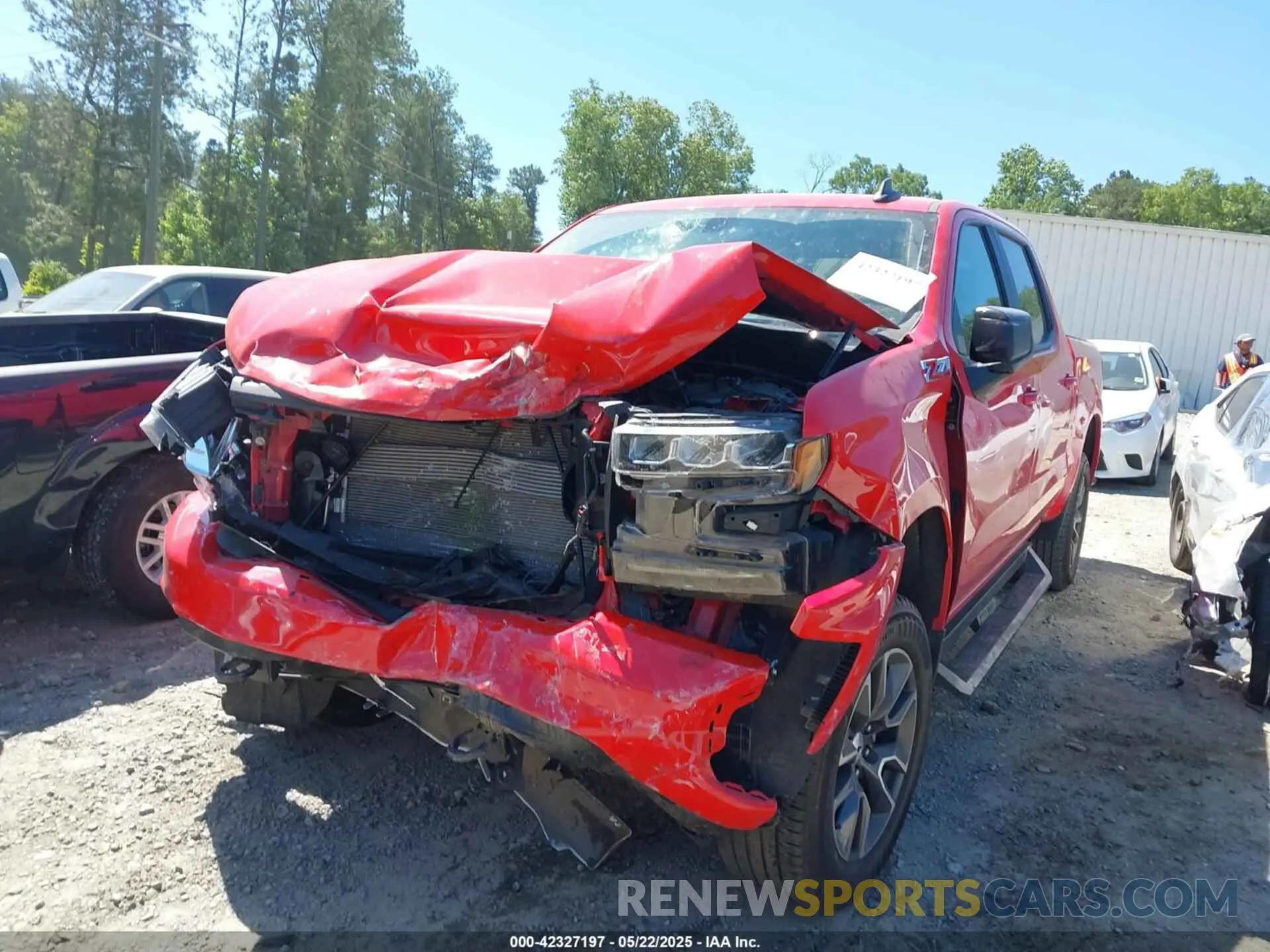 6 fotografías del automóvil dañado 3GCUYEED7MG154371 CHEVROLET SILVERADO 1500 2021