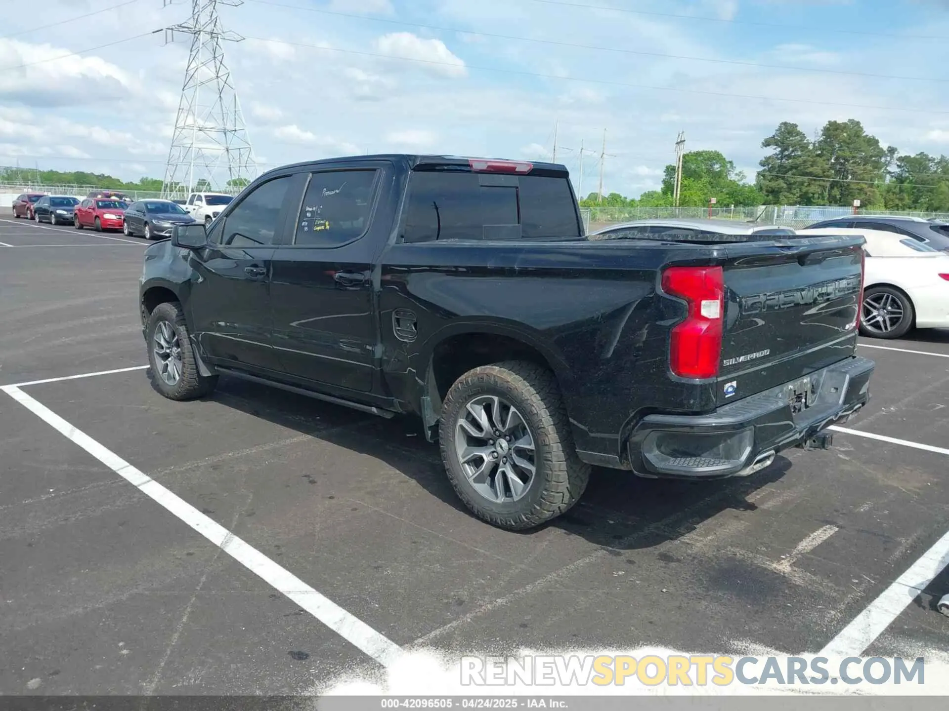 3 fotografías del automóvil dañado 3GCUYEED8MG156629 CHEVROLET SILVERADO 1500 2021