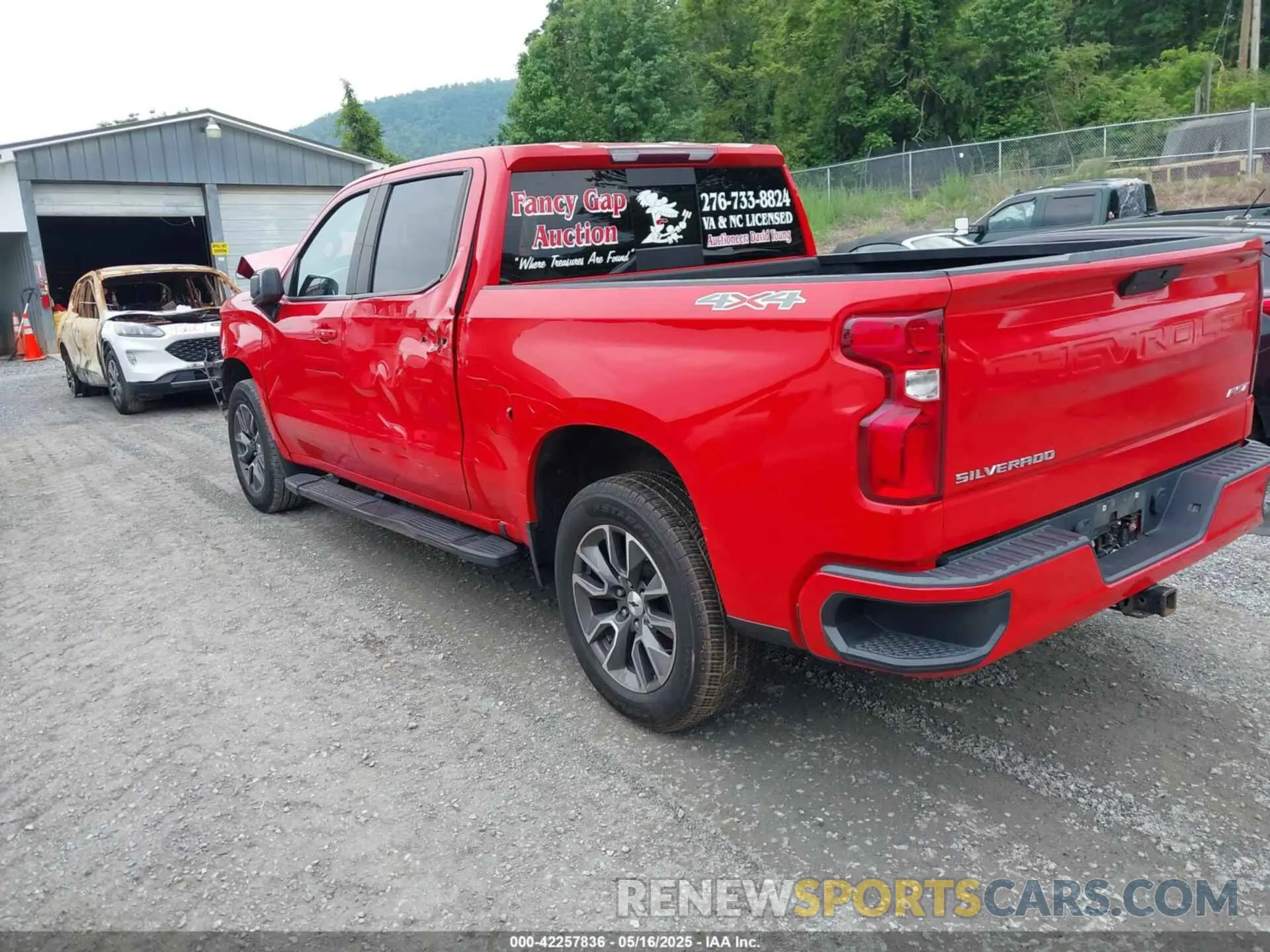3 fotografías del automóvil dañado 3GCUYEEDXMG230939 CHEVROLET SILVERADO 1500 2021