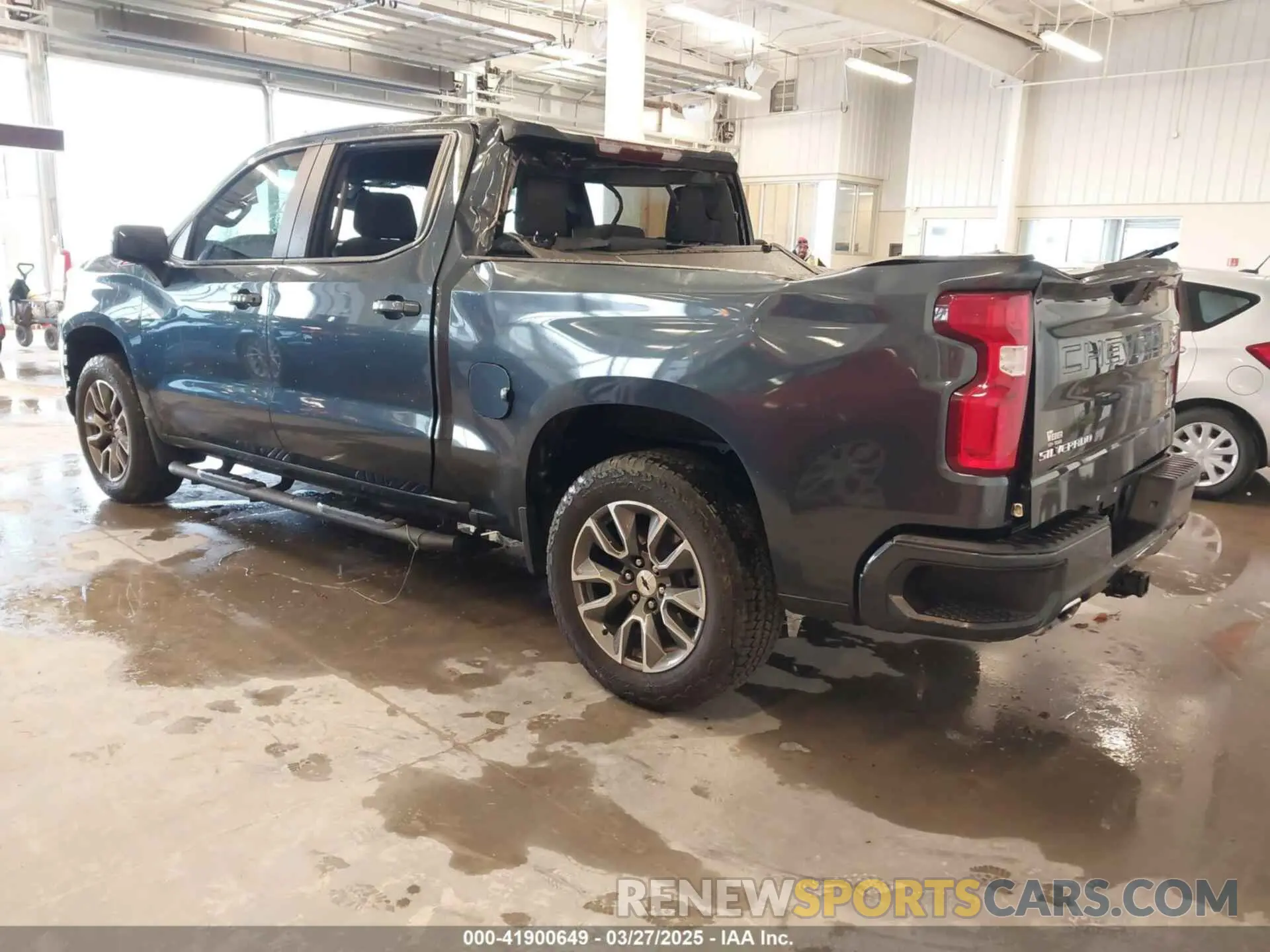 3 fotografías del automóvil dañado 3GCUYEET6MG165532 CHEVROLET SILVERADO 1500 2021