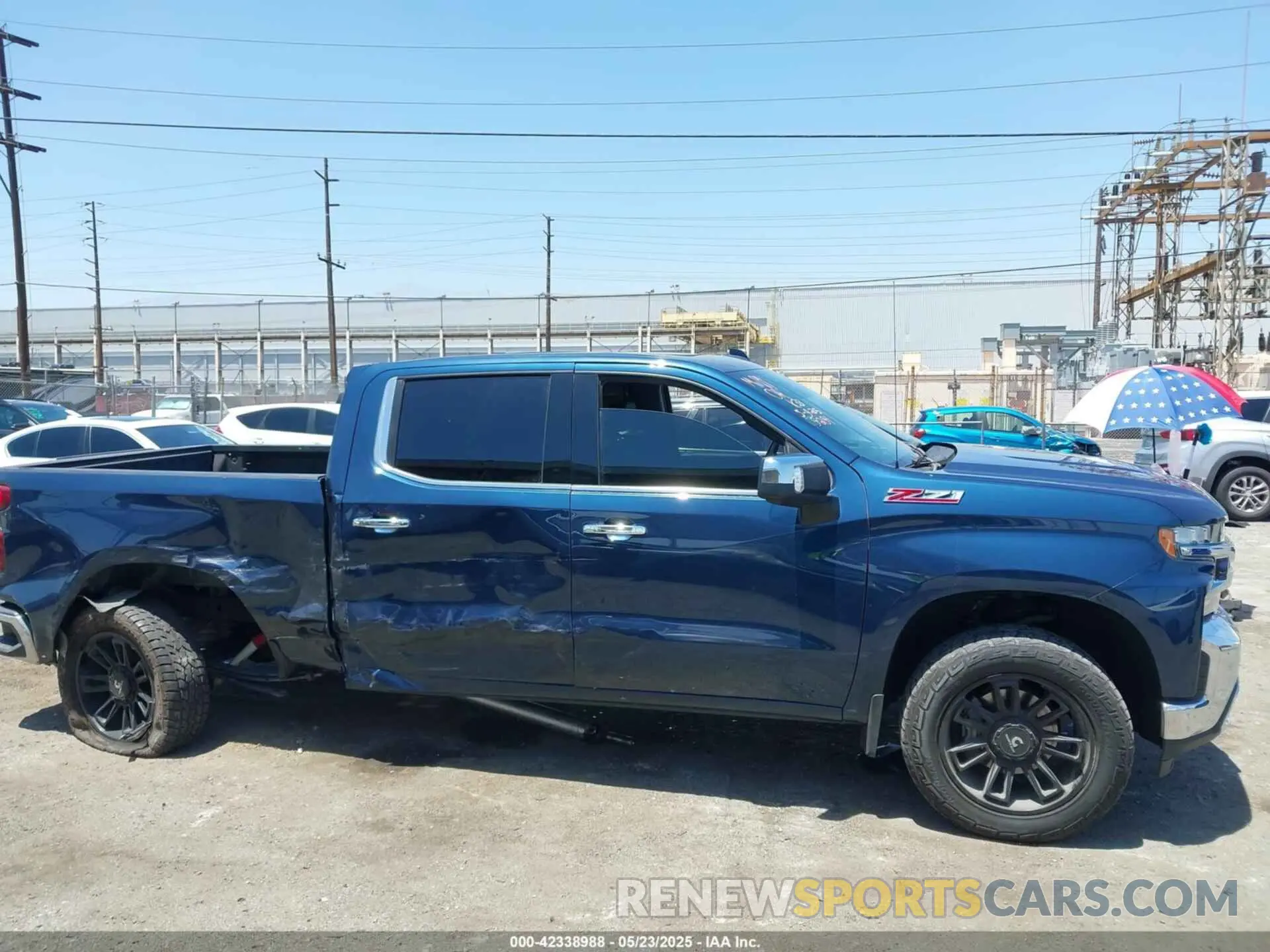 13 fotografías del automóvil dañado 3GCUYGEDXMG429291 CHEVROLET SILVERADO 1500 2021