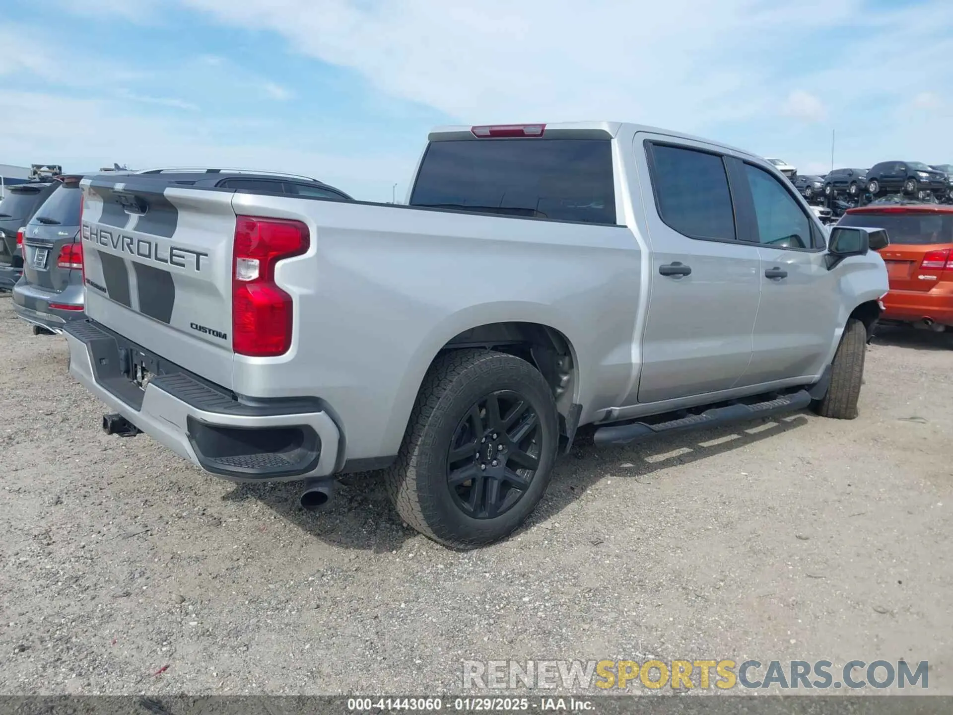 4 fotografías del automóvil dañado 1GCPABEK9NZ522341 CHEVROLET SILVERADO 1500 2022