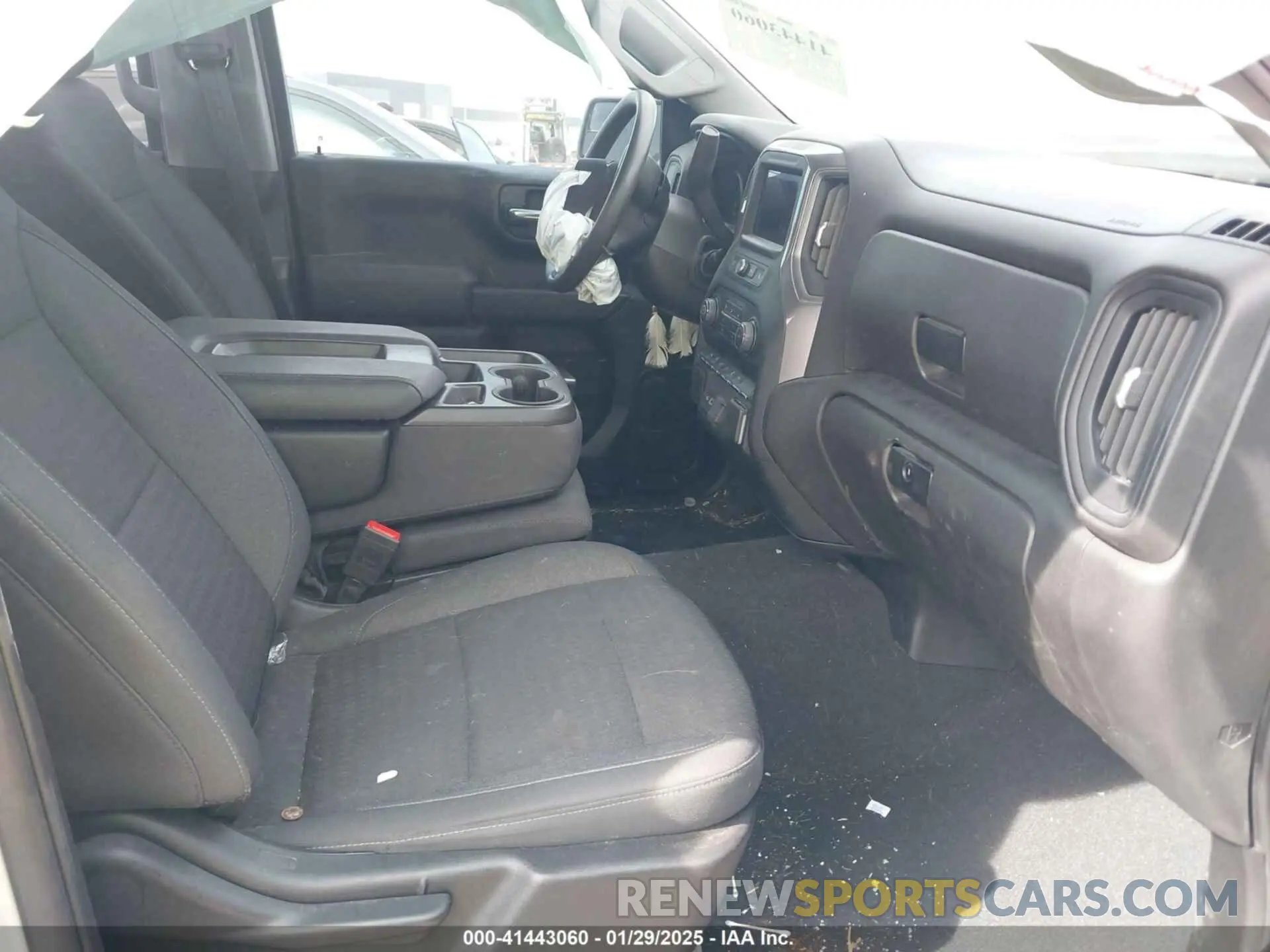 5 fotografías del automóvil dañado 1GCPABEK9NZ522341 CHEVROLET SILVERADO 1500 2022