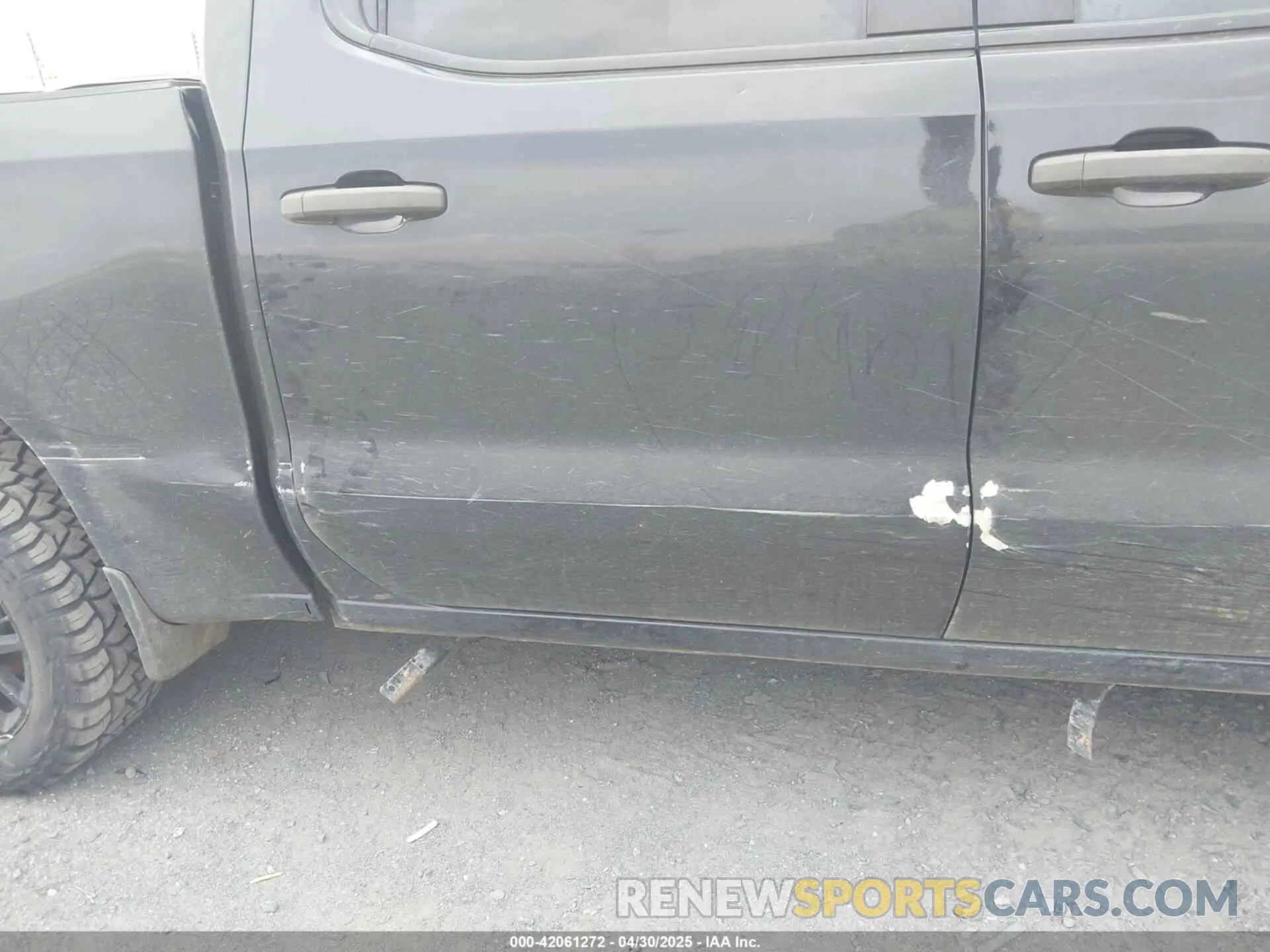 18 fotografías del automóvil dañado 1GCPDBEK4NZ633600 CHEVROLET SILVERADO 1500 2022