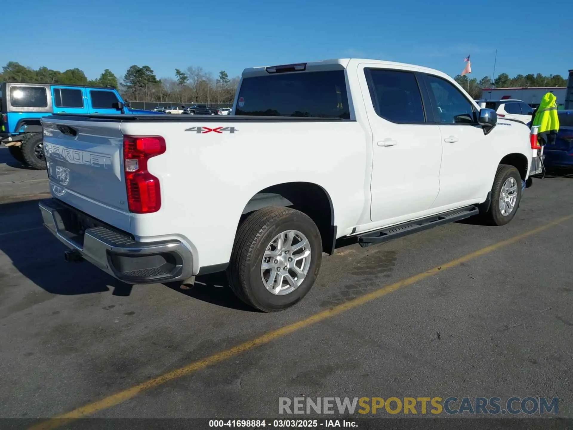 4 fotografías del automóvil dañado 1GCPDKEKXNZ606711 CHEVROLET SILVERADO 1500 2022