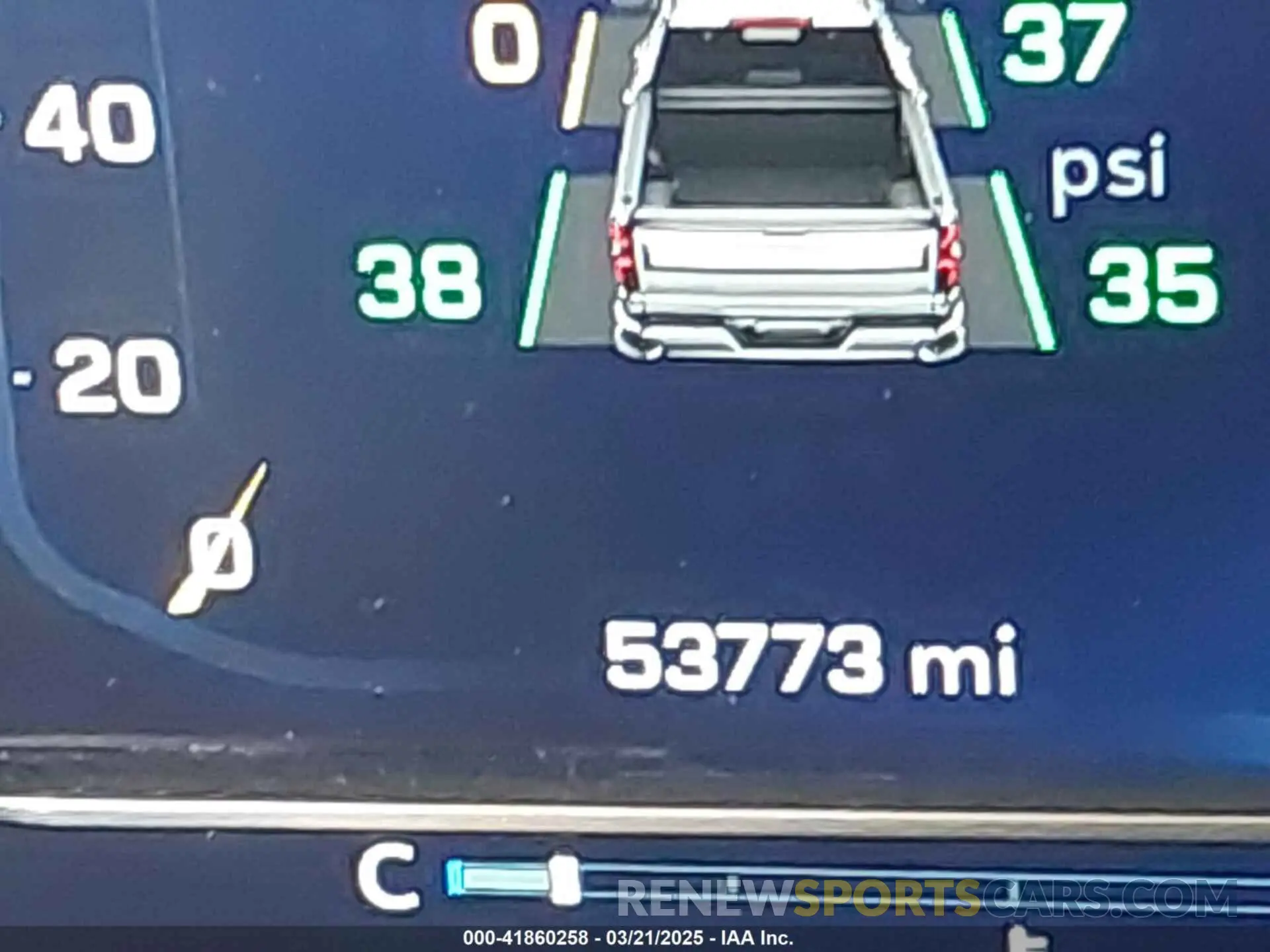 16 fotografías del automóvil dañado 1GCUDDED2NZ536542 CHEVROLET SILVERADO 1500 2022