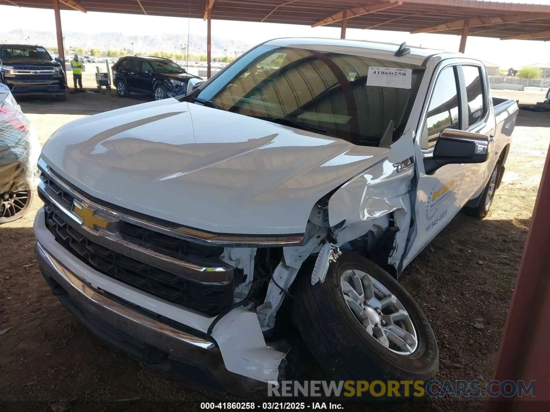 2 fotografías del automóvil dañado 1GCUDDED2NZ536542 CHEVROLET SILVERADO 1500 2022