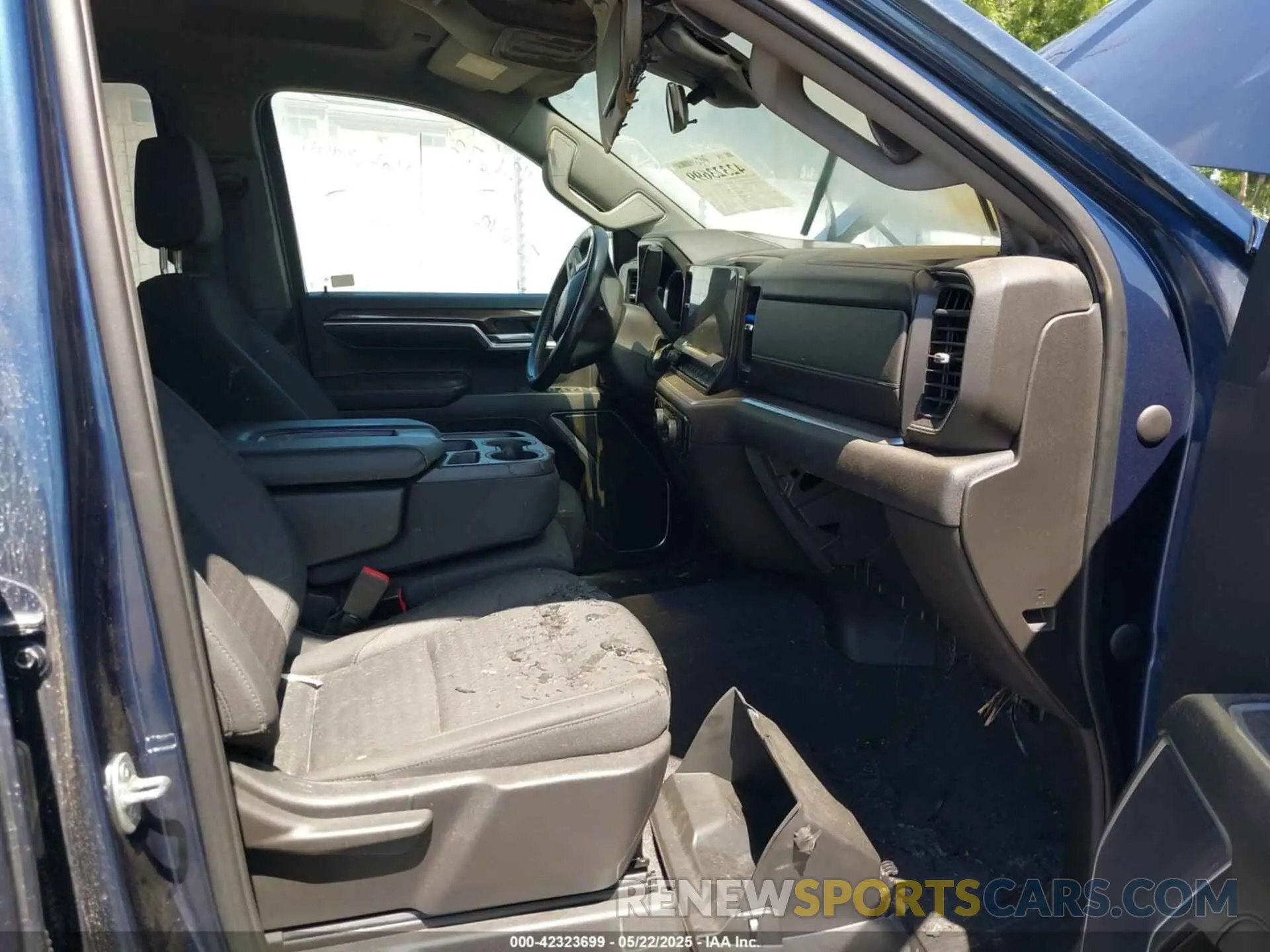 5 fotografías del automóvil dañado 1GCUDEED8NZ636408 CHEVROLET SILVERADO 1500 2022