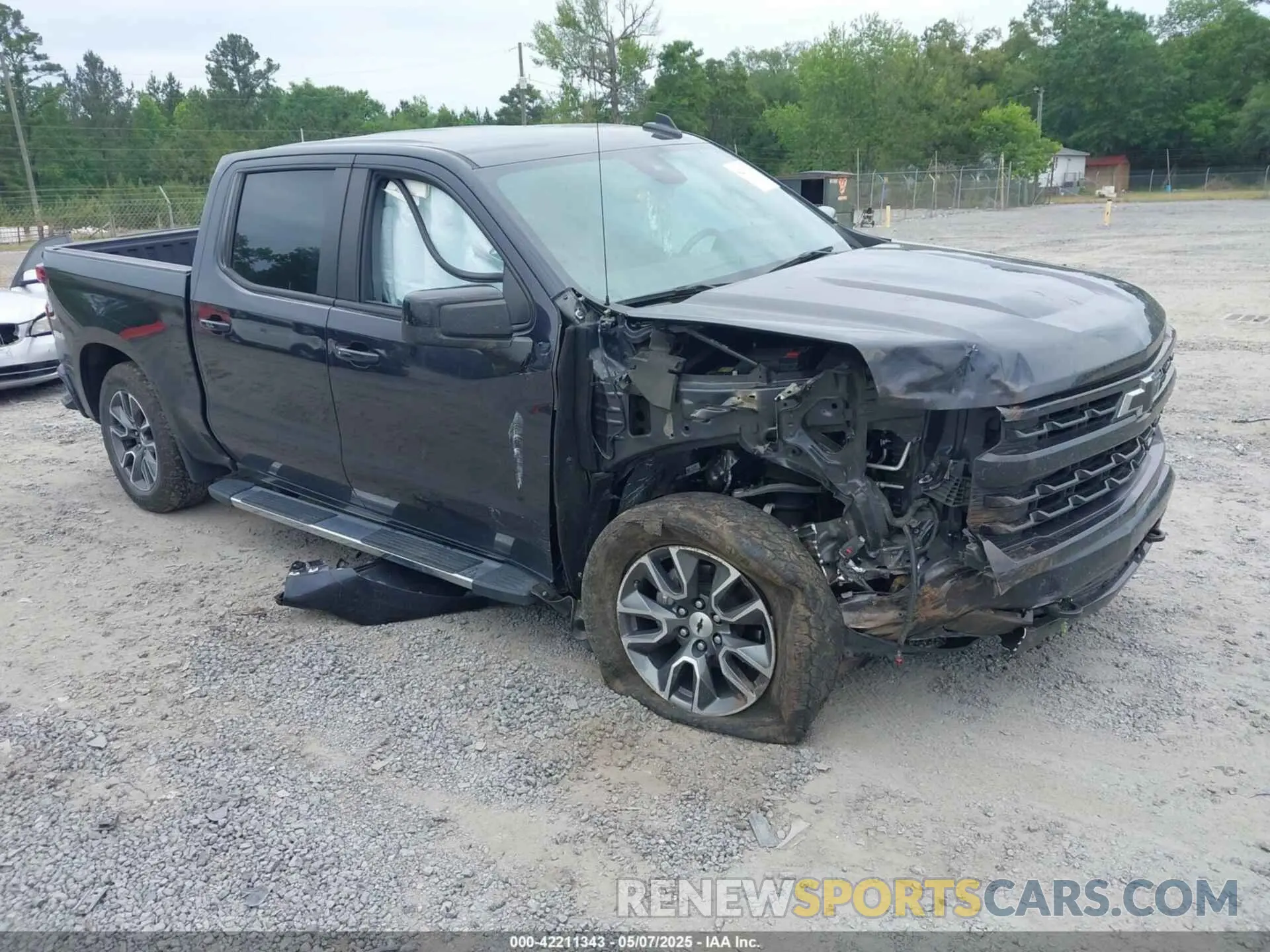 1 fotografías del automóvil dañado 1GCUDEEDXNZ531126 CHEVROLET SILVERADO 1500 2022