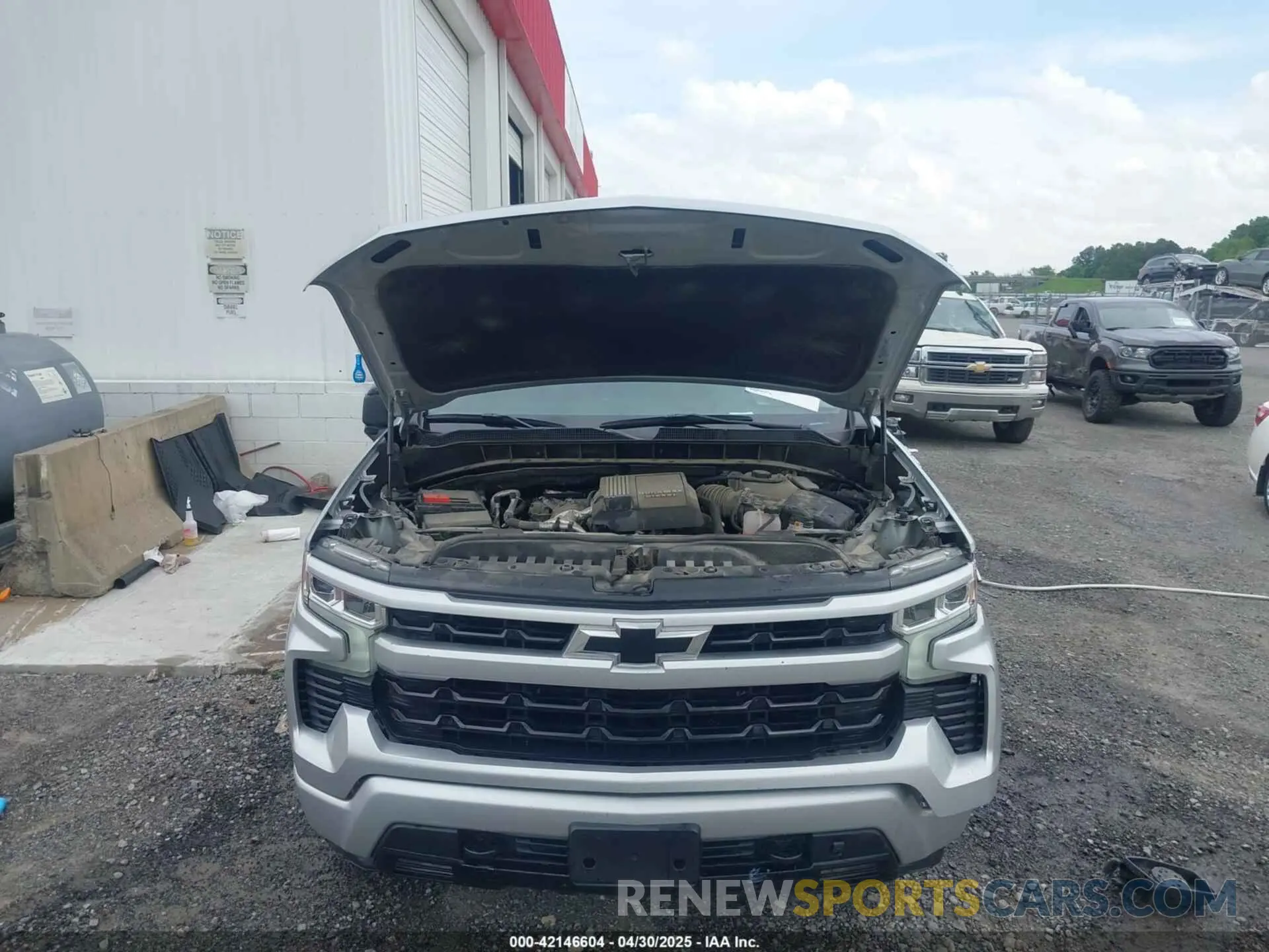 10 fotografías del automóvil dañado 1GCUDEET8NZ571342 CHEVROLET SILVERADO 1500 2022