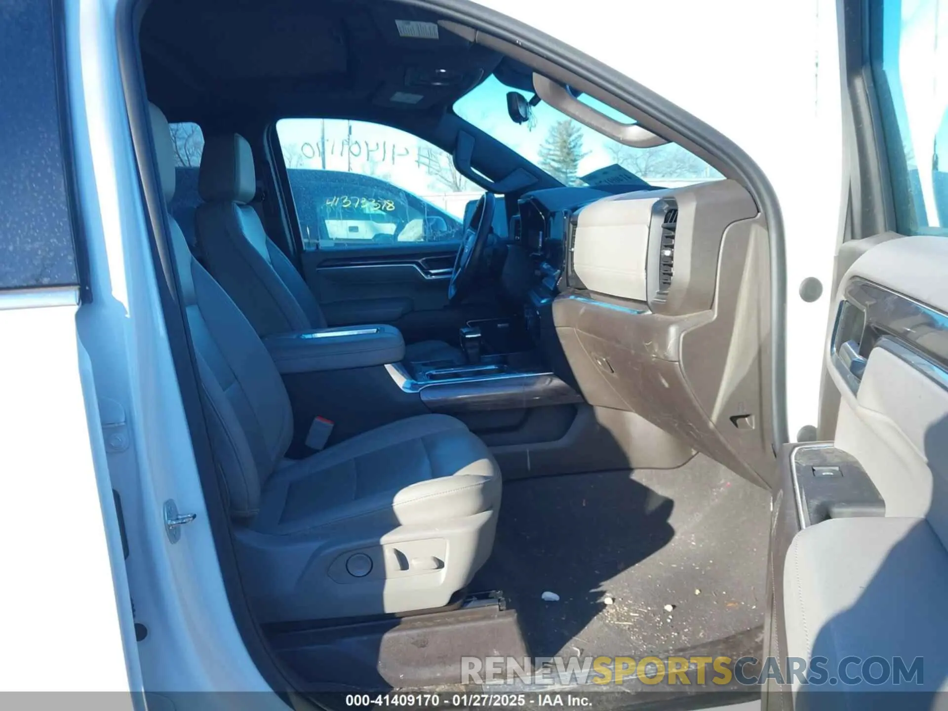 5 fotografías del automóvil dañado 1GCUDGED3NZ580647 CHEVROLET SILVERADO 1500 2022