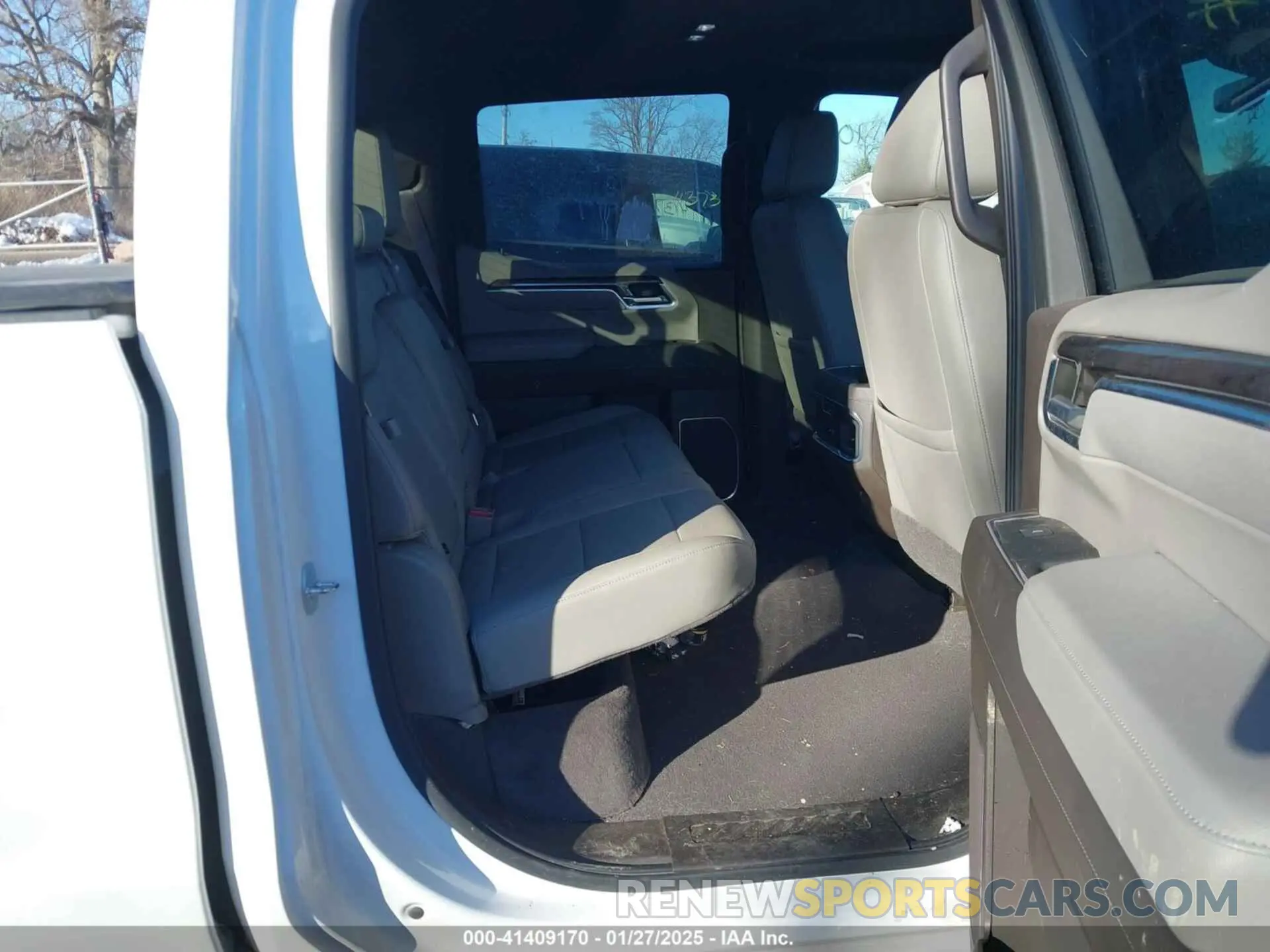 8 fotografías del automóvil dañado 1GCUDGED3NZ580647 CHEVROLET SILVERADO 1500 2022