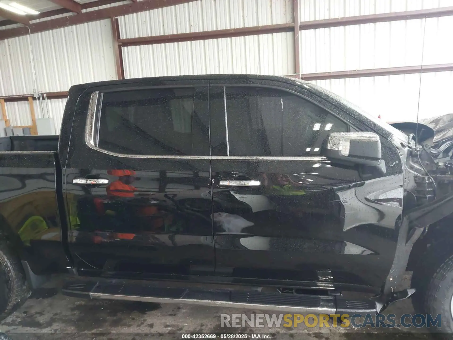 13 fotografías del automóvil dañado 1GCUDGED9NZ539780 CHEVROLET SILVERADO 1500 2022
