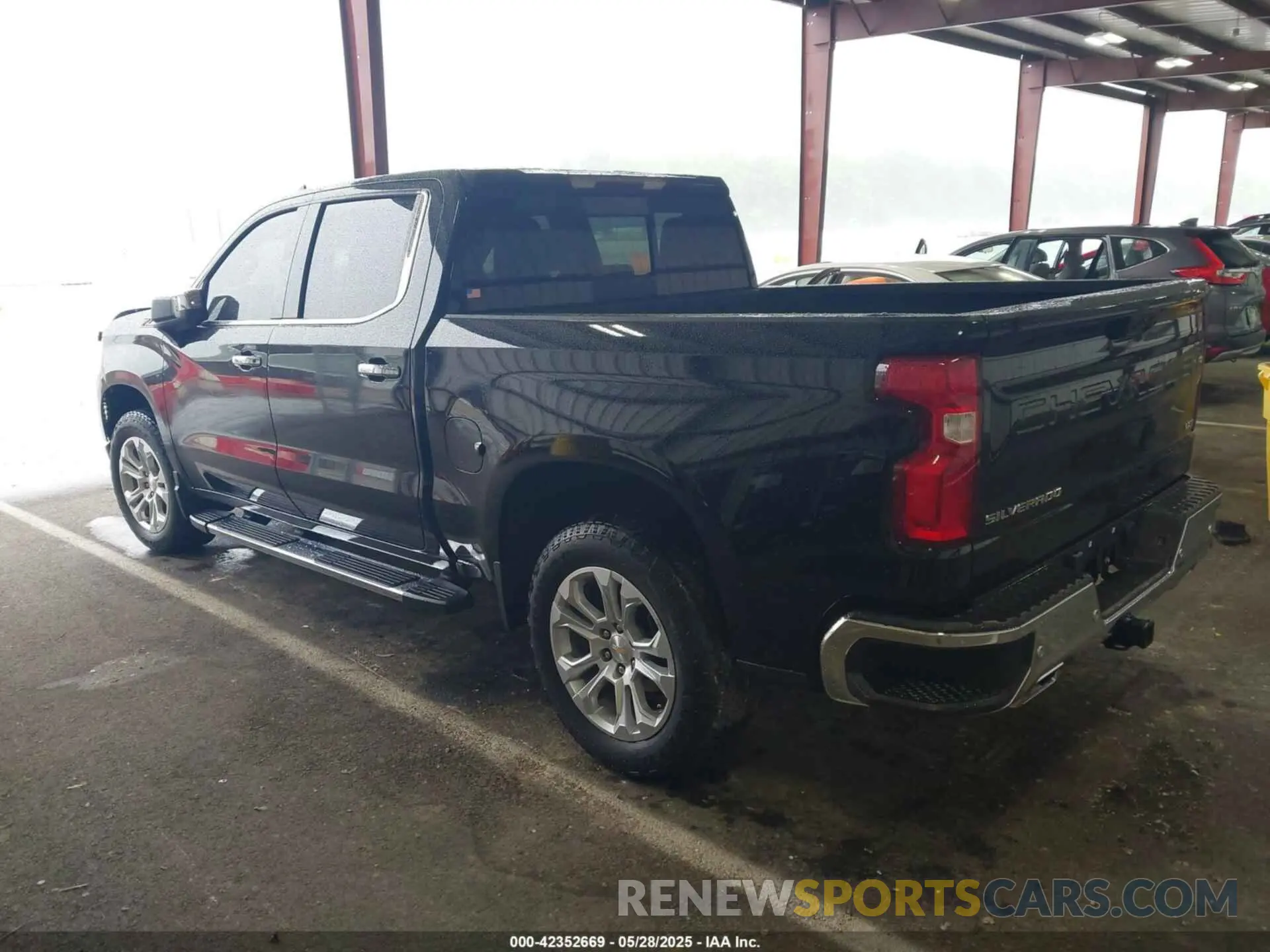 3 fotografías del automóvil dañado 1GCUDGED9NZ539780 CHEVROLET SILVERADO 1500 2022