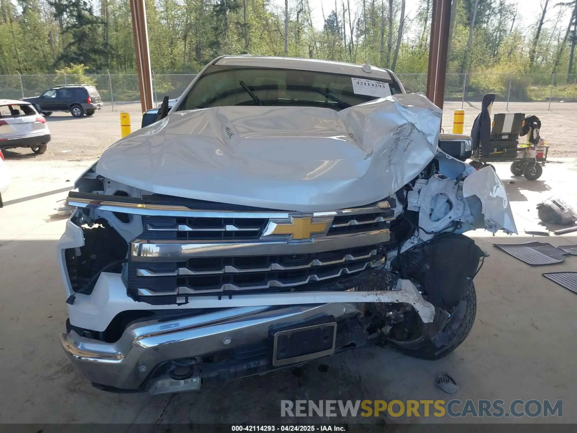 6 fotografías del automóvil dañado 1GCUDGEL9NZ542475 CHEVROLET SILVERADO 1500 2022