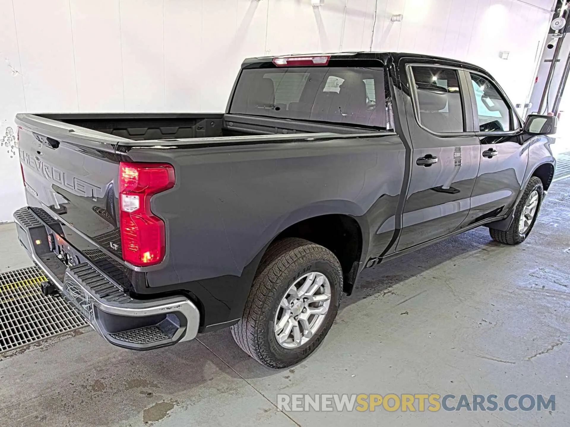 11 fotografías del automóvil dañado 2GCUDDEDXN1515897 CHEVROLET SILVERADO 1500 2022