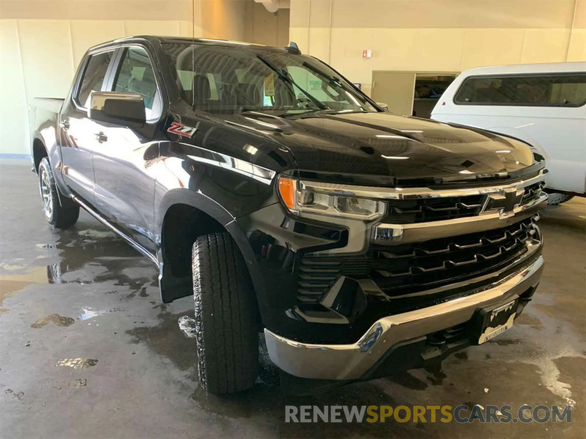 22 fotografías del automóvil dañado 2GCUDDEDXN1515897 CHEVROLET SILVERADO 1500 2022